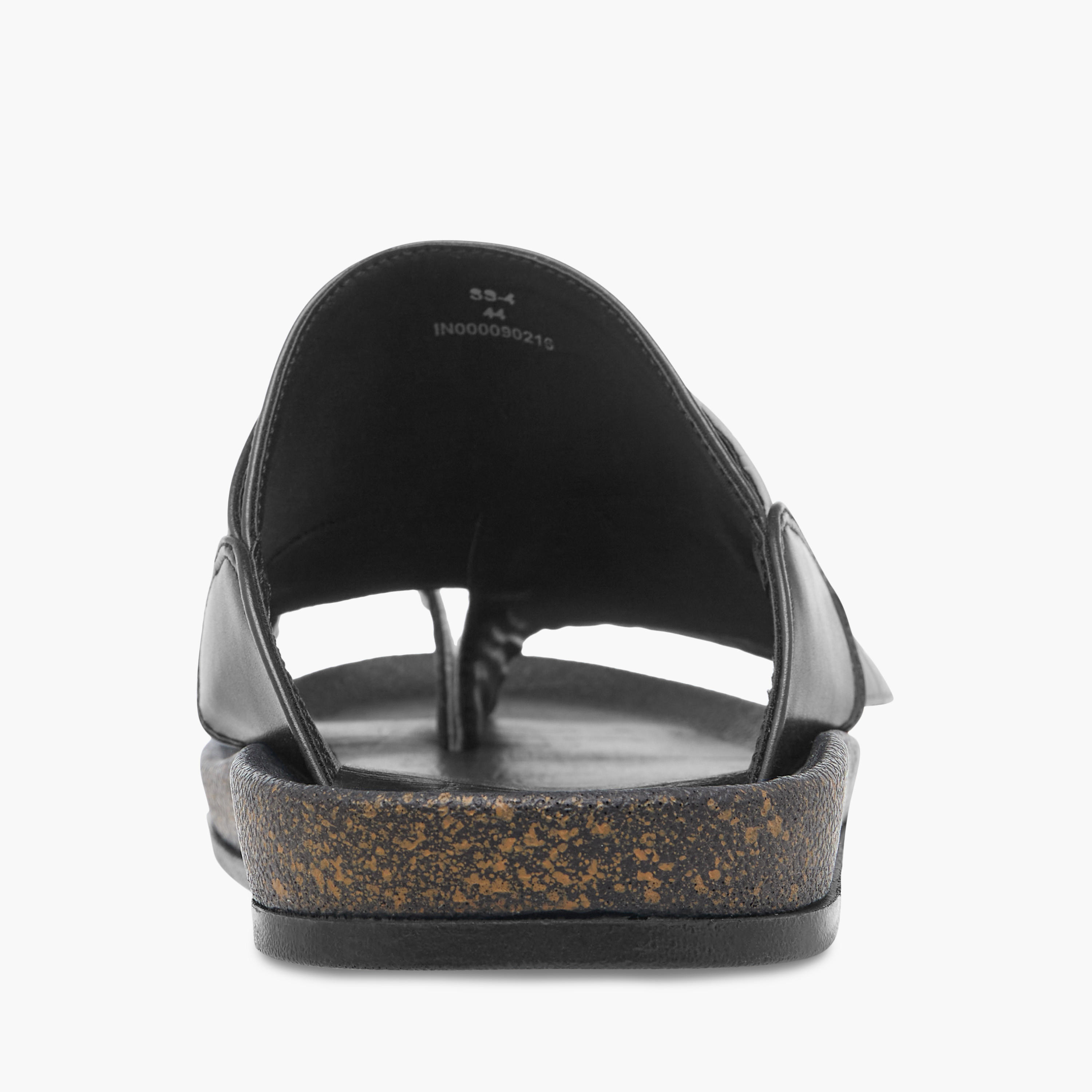 صندل عربي سهل الارتداء بارز الملمس بحلقة إصبع من إل بي إل من شو إكسبرس-men-shoes-sandals-image-4