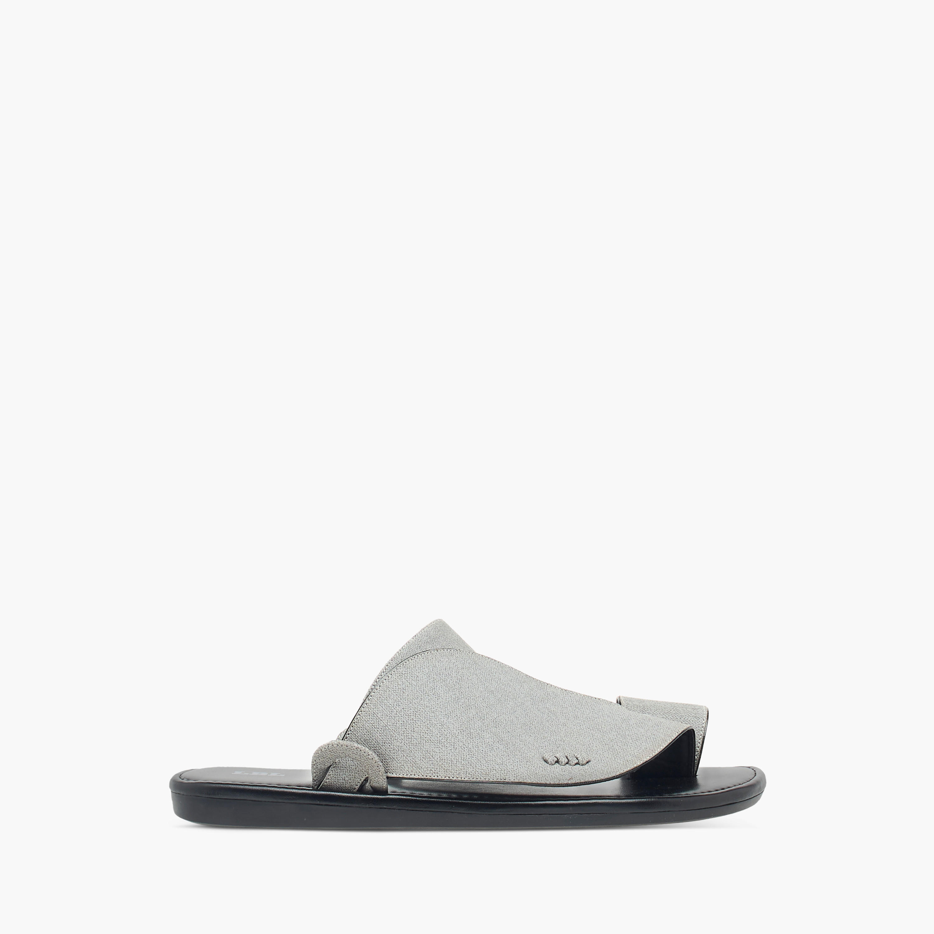 صندل عربي سهل الارتداء بارز الملمس بحلقة إصبع من إل بي إل من شو إكسبريس-men-shoes-sandals-image-2
