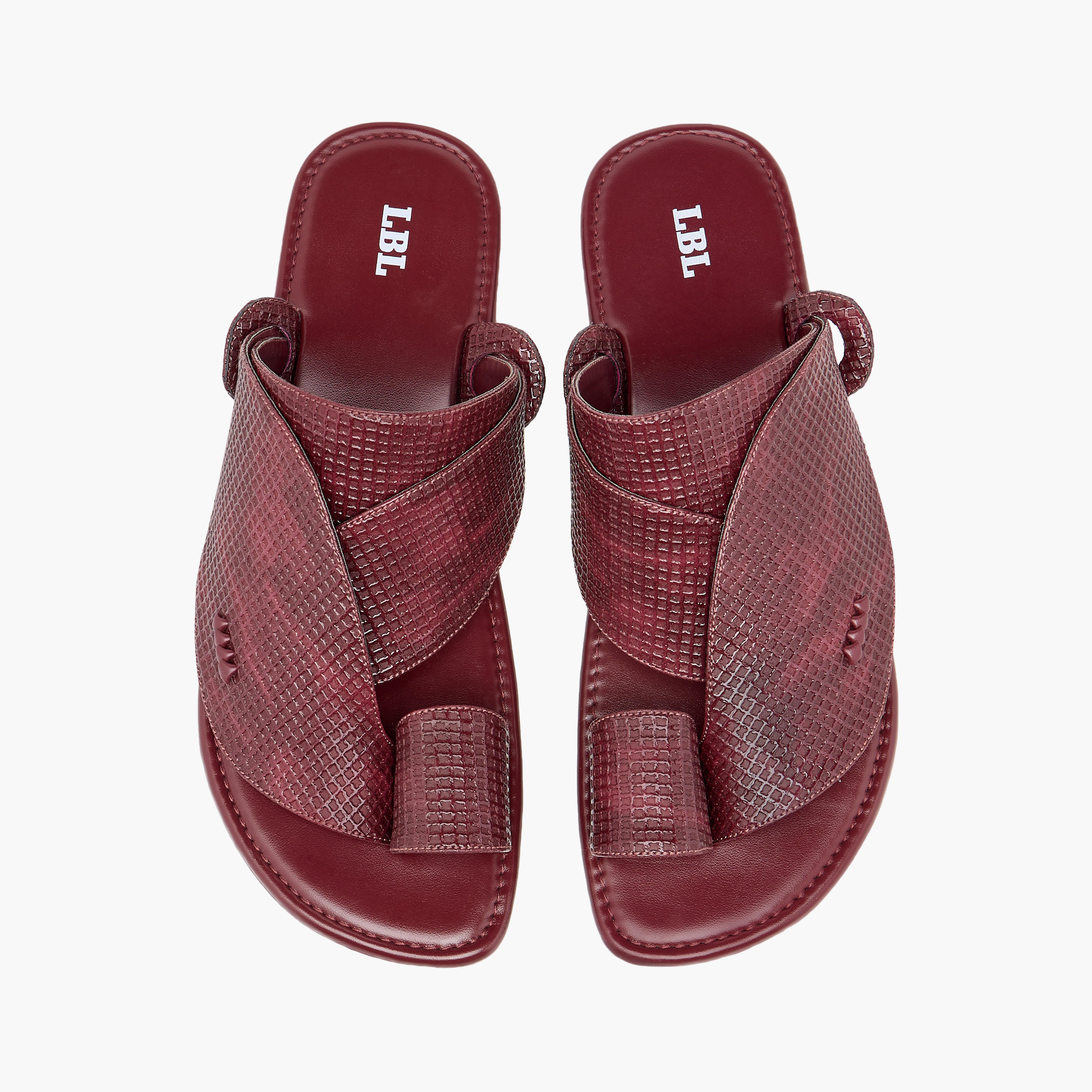 صندل عربي سهل الارتداء بارز الملمس بحلقة إصبع من إل بي إل من شو إكسبريس-men-shoes-sandals-image-1