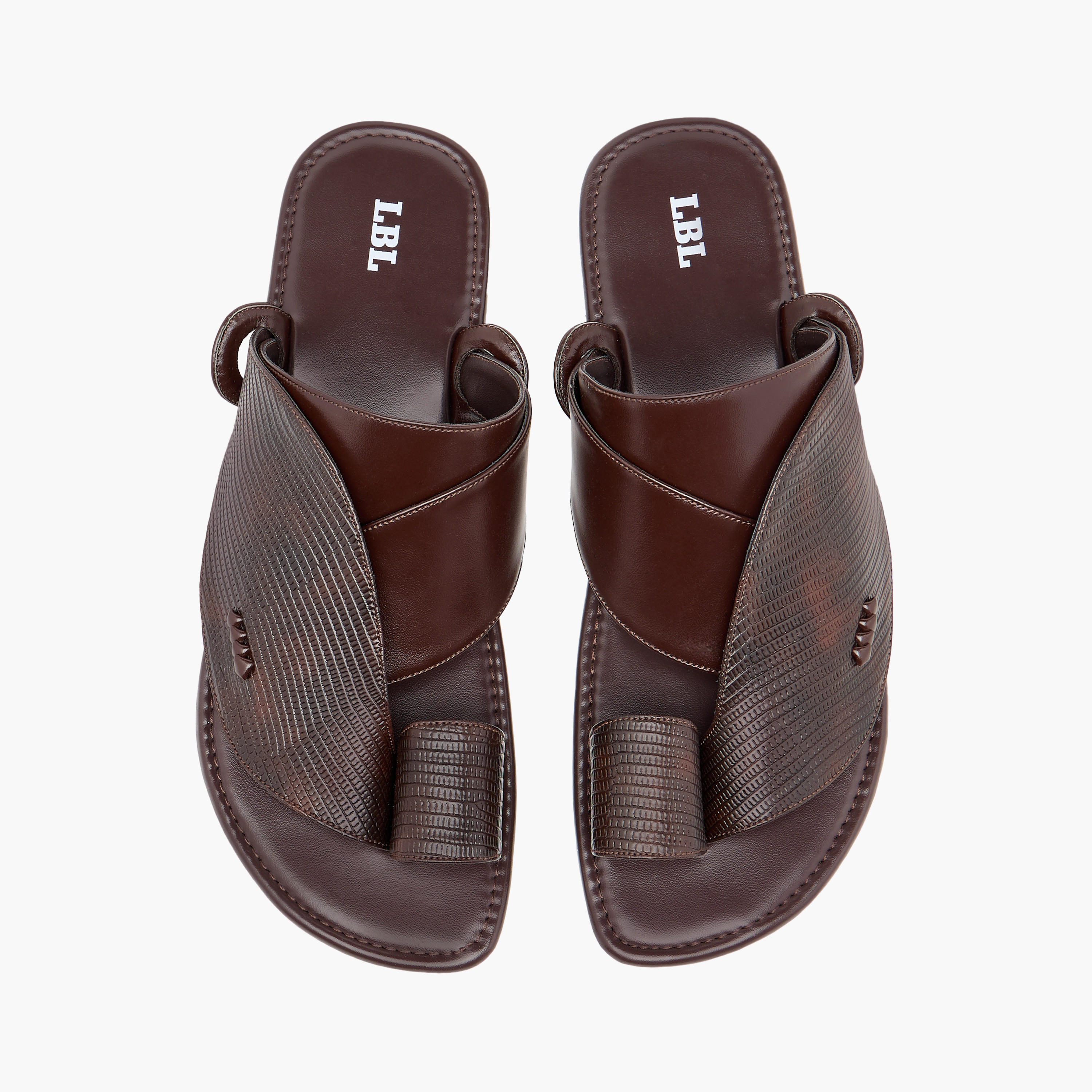 صندل عربي سهل الارتداء بارز الملمس بحلقة إصبع من إل بي إل من شو إكسبريس-men-shoes-sandals-image-5