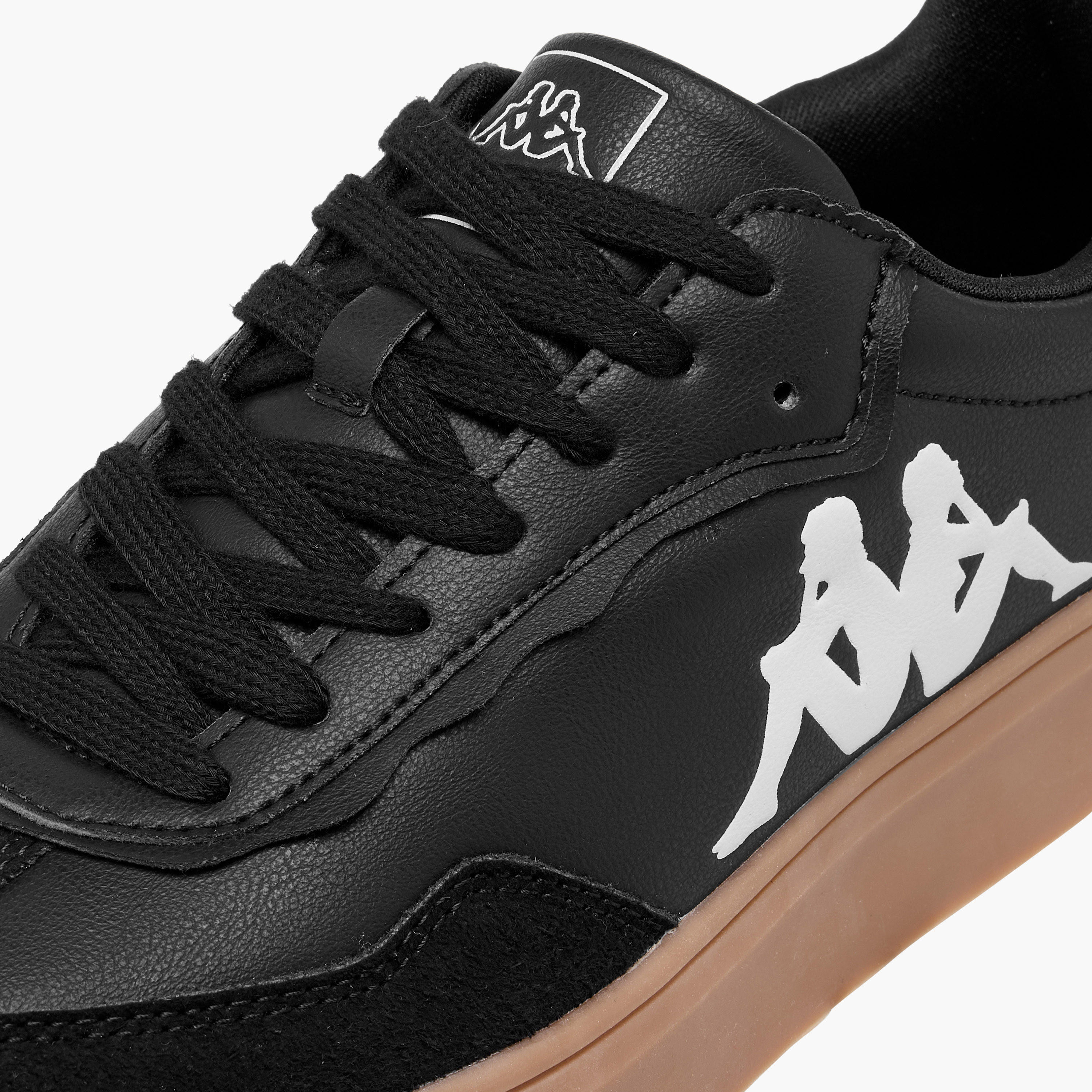حذاء سنيكرز بنقوش شعار ورباط إغلاق للنساء من كابا-women-shoes-sneakers-image-6
