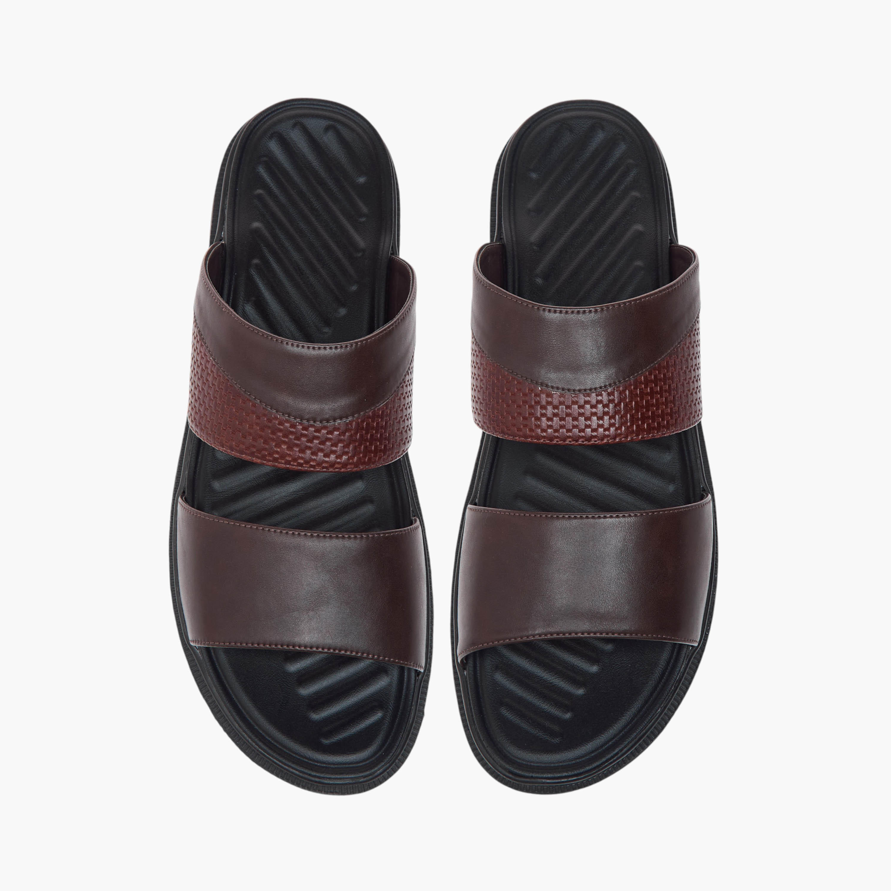 صندل مريح سهل الارتداء وبارز الملمس من أل بي أل من شو إكسبريس-men-shoes-sandals-image-1