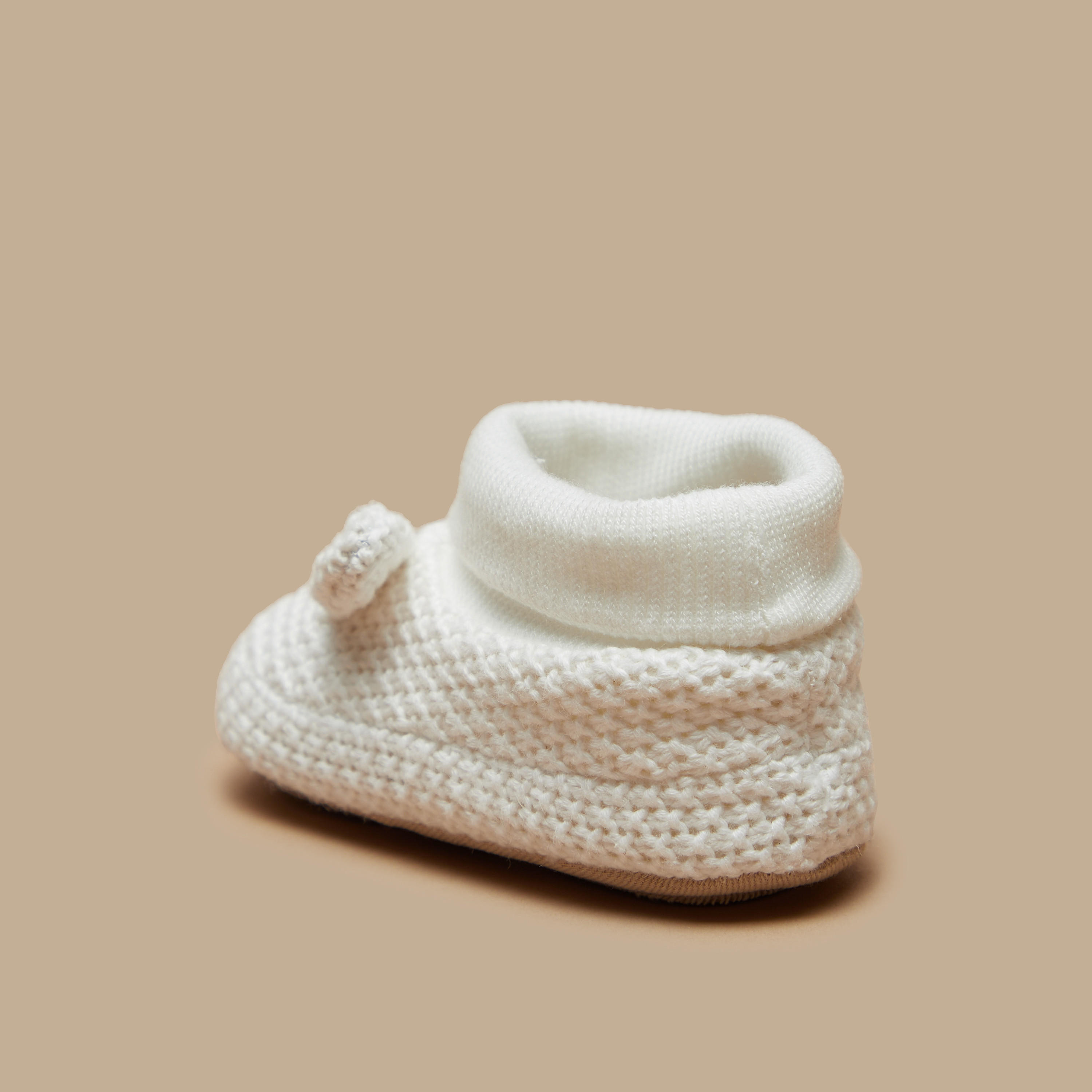 بوت بارز الملمس سهل الارتداء من بيرفيت-baby-girls-shoes-booties-image-2