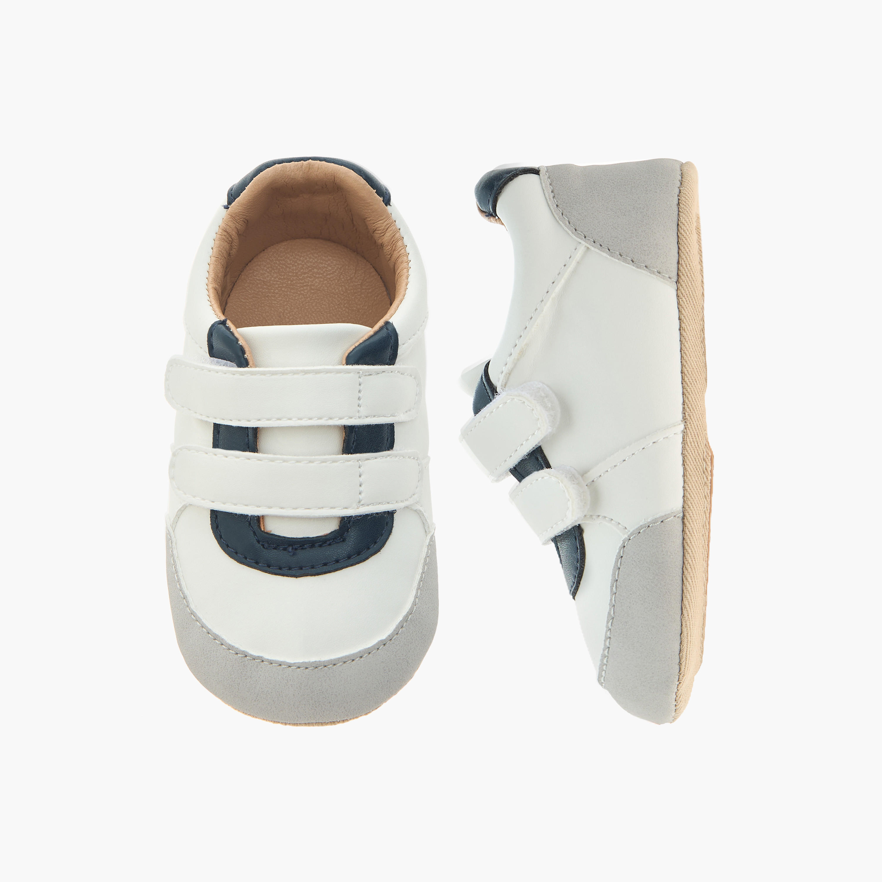 بوت متعدد التصاميم بشريط إغلاق لاصق من بيرفيت-baby-boys-shoes-booties-image-1