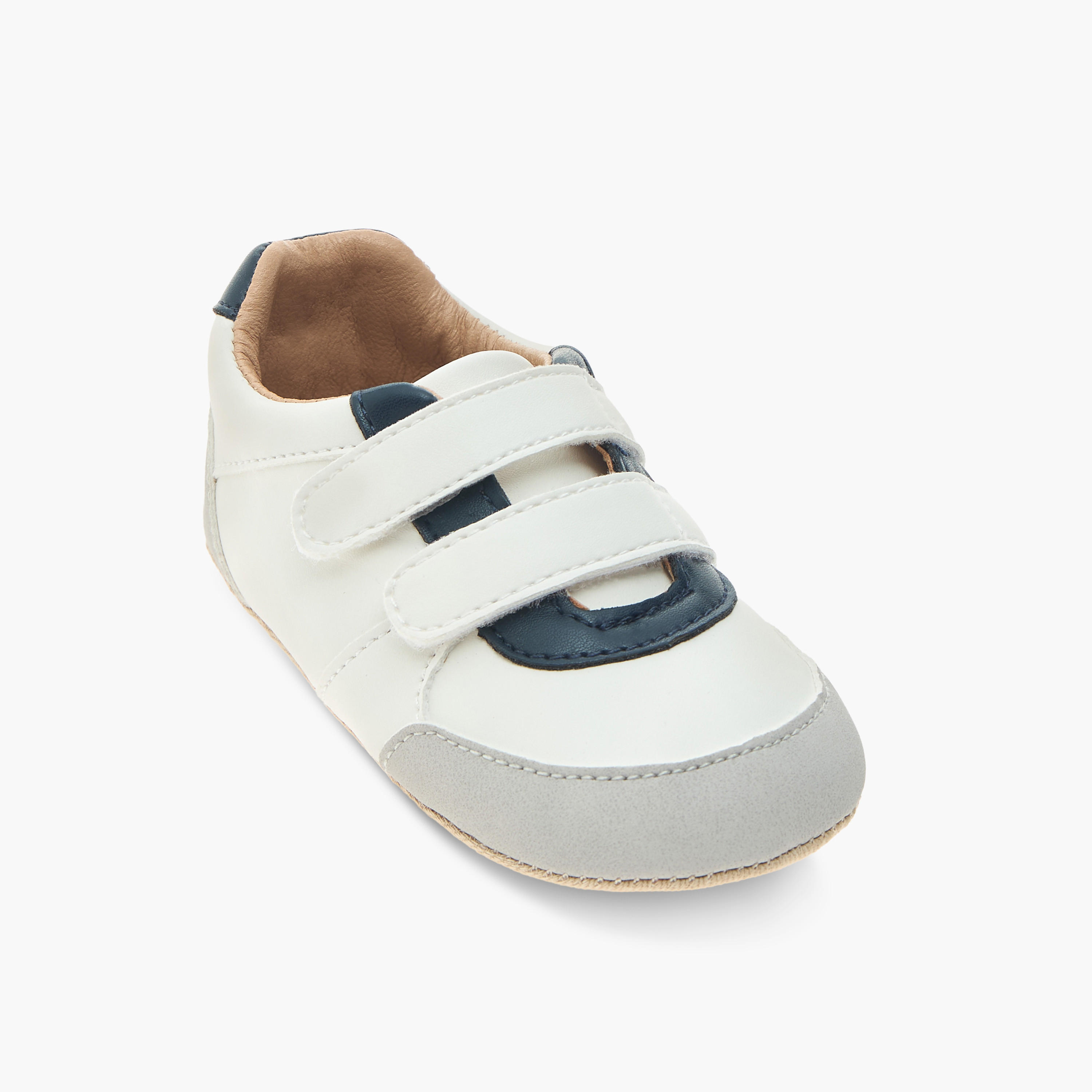 بوت متعدد التصاميم بشريط إغلاق لاصق من بيرفيت-baby-boys-shoes-booties-image-2