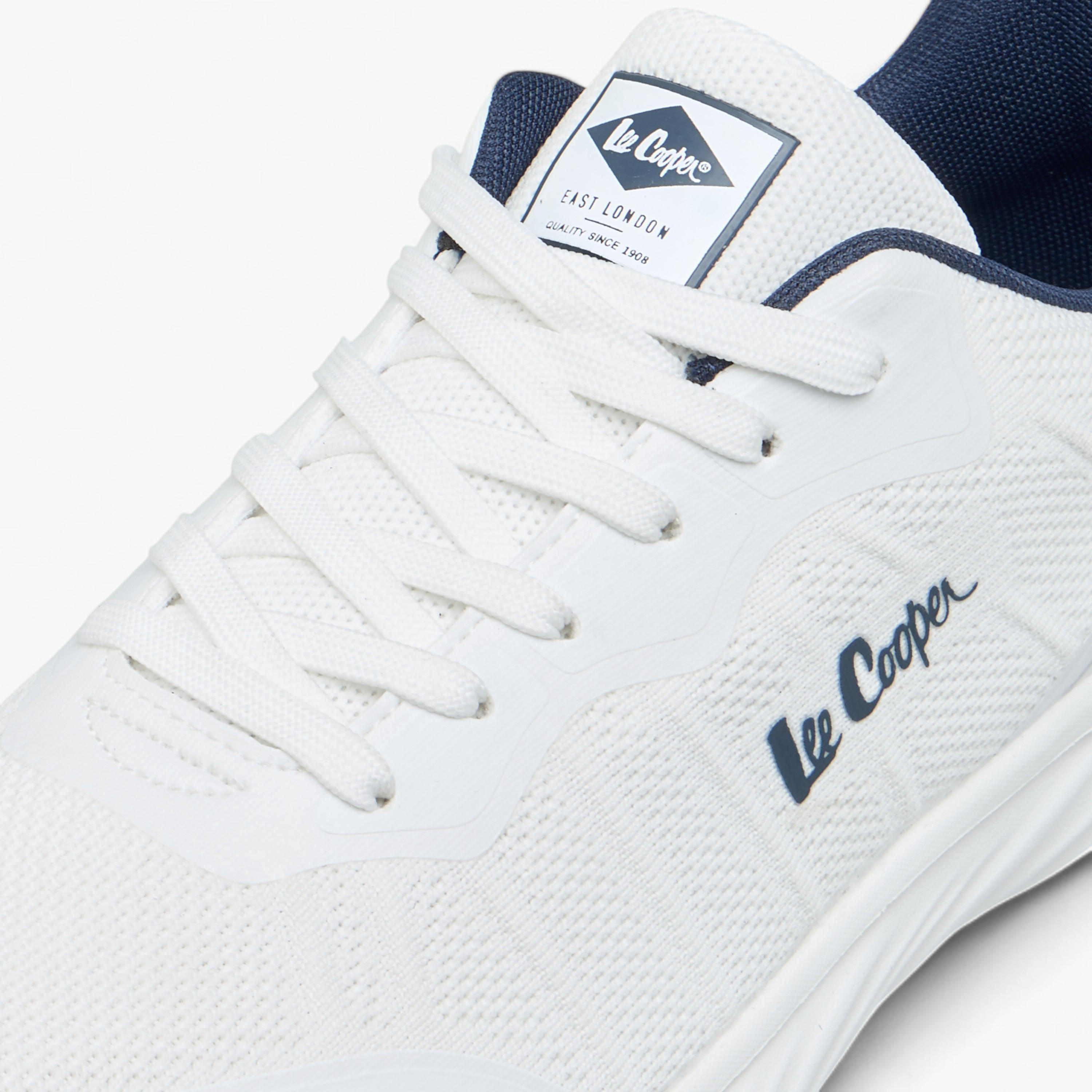 حذاء سنيكرز برباط إغلاق وتفاصيل شعار للرجال من لي كوبر-men-shoes-sneakers-image-4