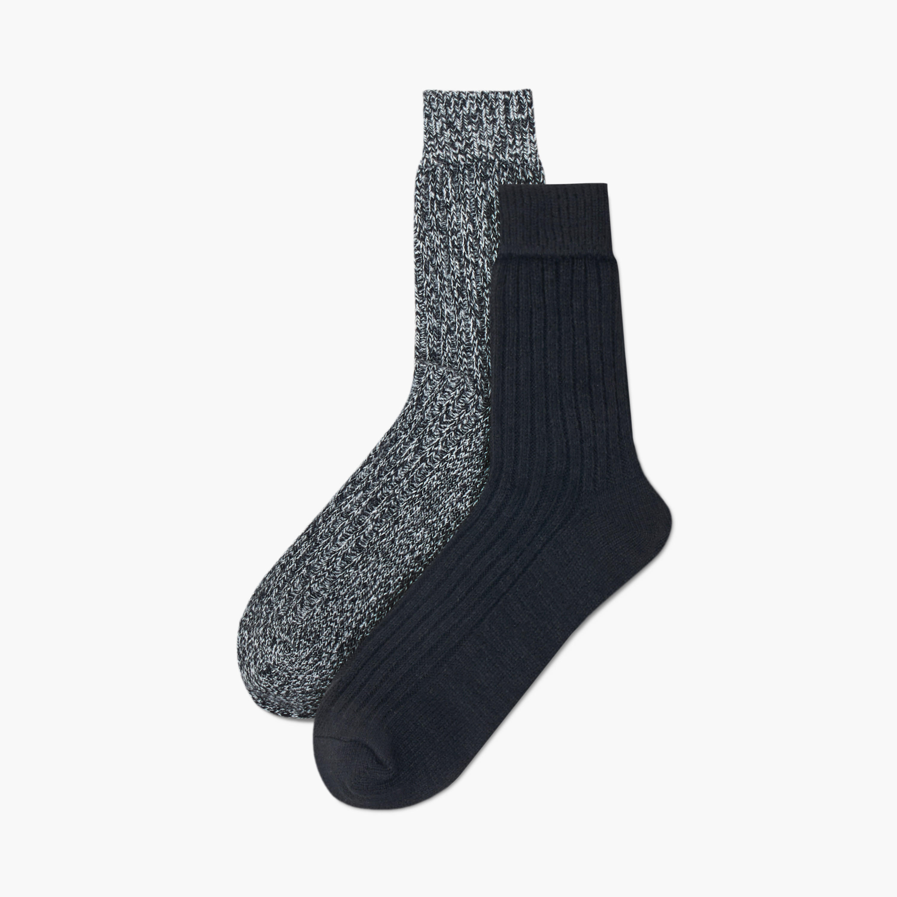 طقم جوارب زوجين بطول متوسط وتصميم بارز الملمس من سيليست-women-socksandstockings-image-1