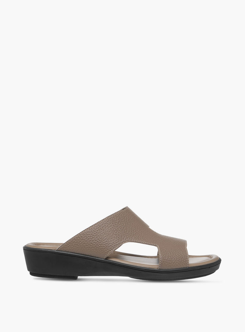 LBL by Shoexpress Cutout Detail Slip-On Arabic Sandals-men-shoes-sandals-image-2