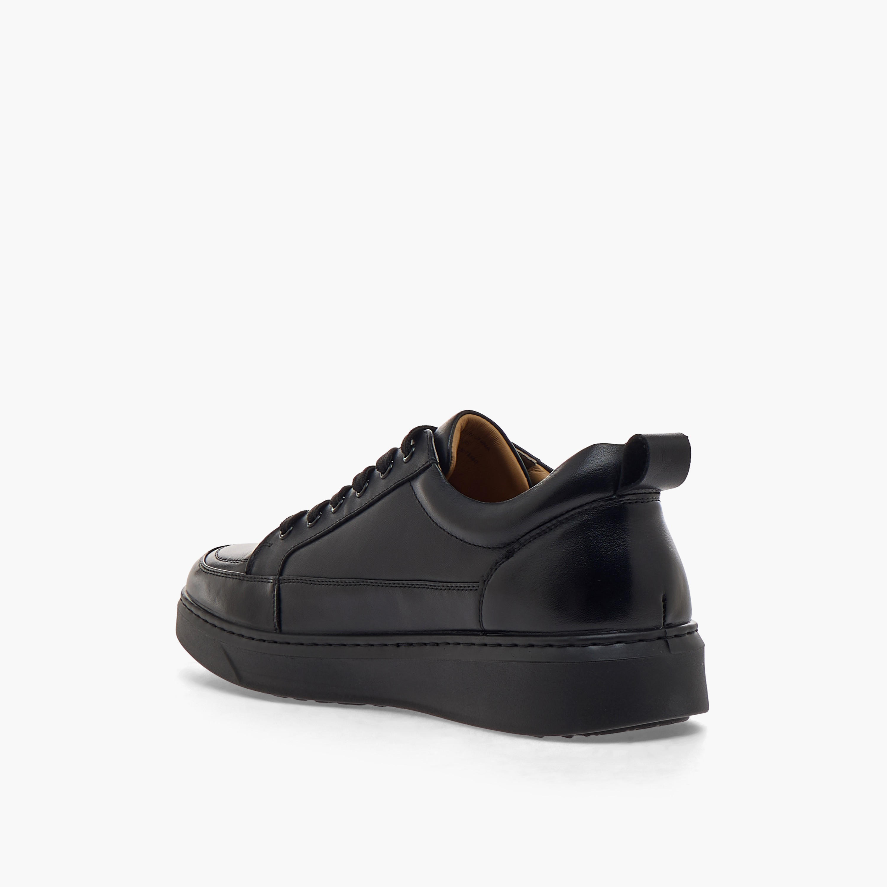 حذاء سنيكرز جلد برباط إغلاق للرجال من دوتشيني-men-shoes-sneakers-image-5