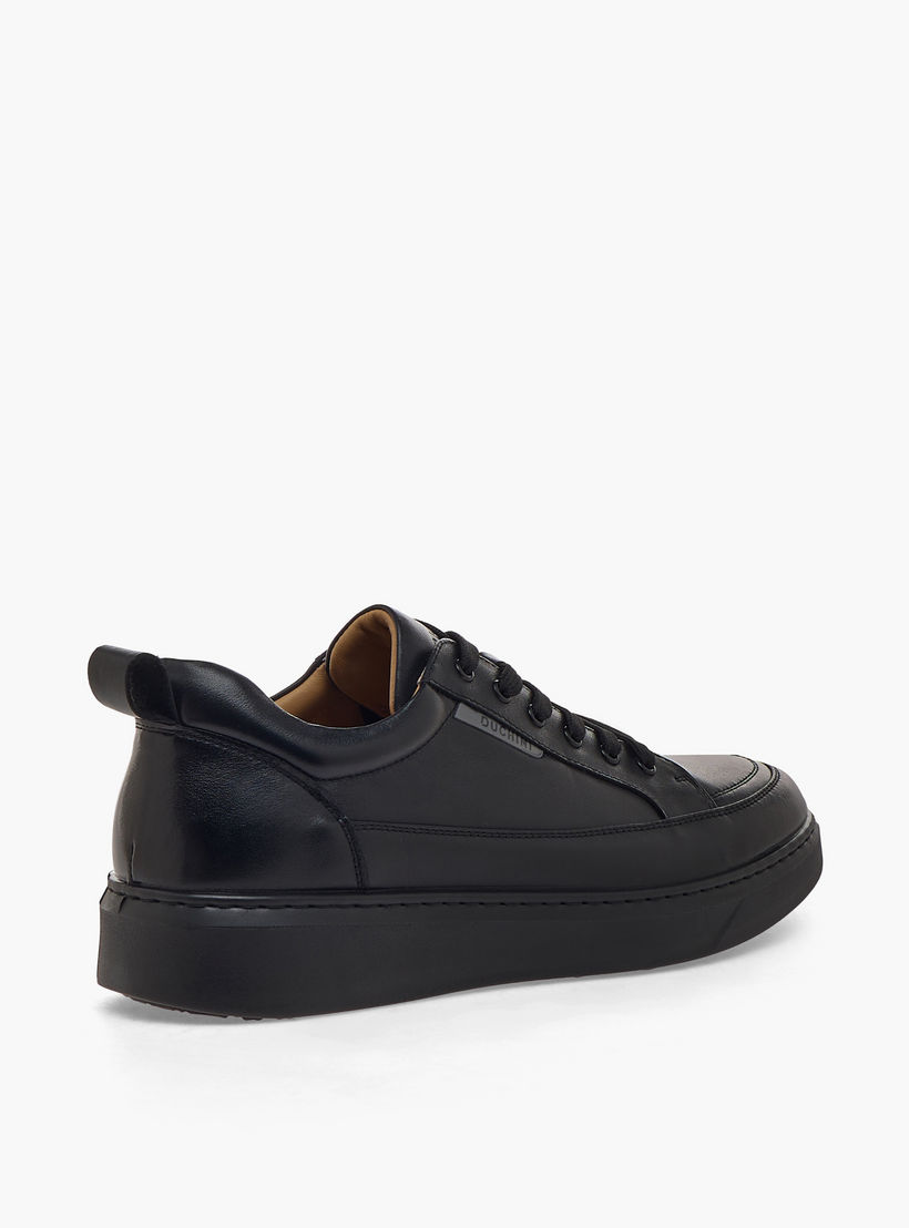 حذاء سنيكرز جلد برباط إغلاق للرجال من دوتشيني-men-shoes-sneakers-image-6