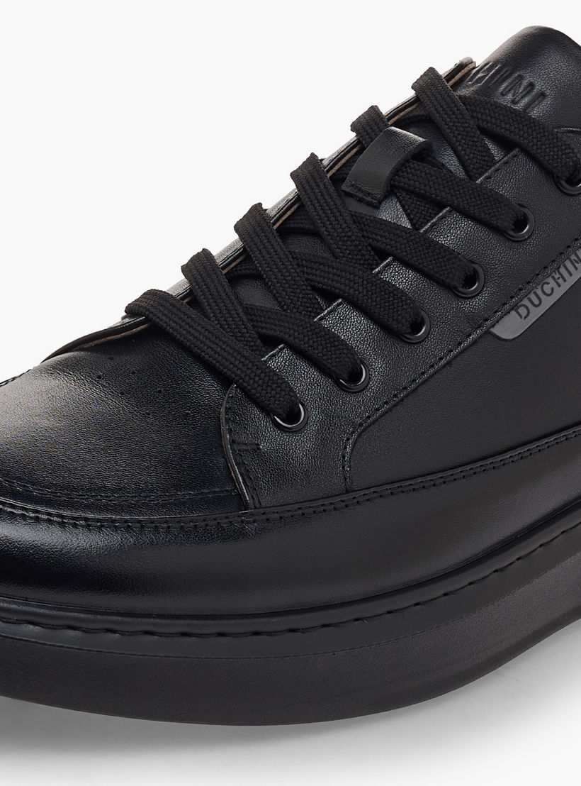 حذاء سنيكرز جلد برباط إغلاق للرجال من دوتشيني-men-shoes-sneakers-image-7