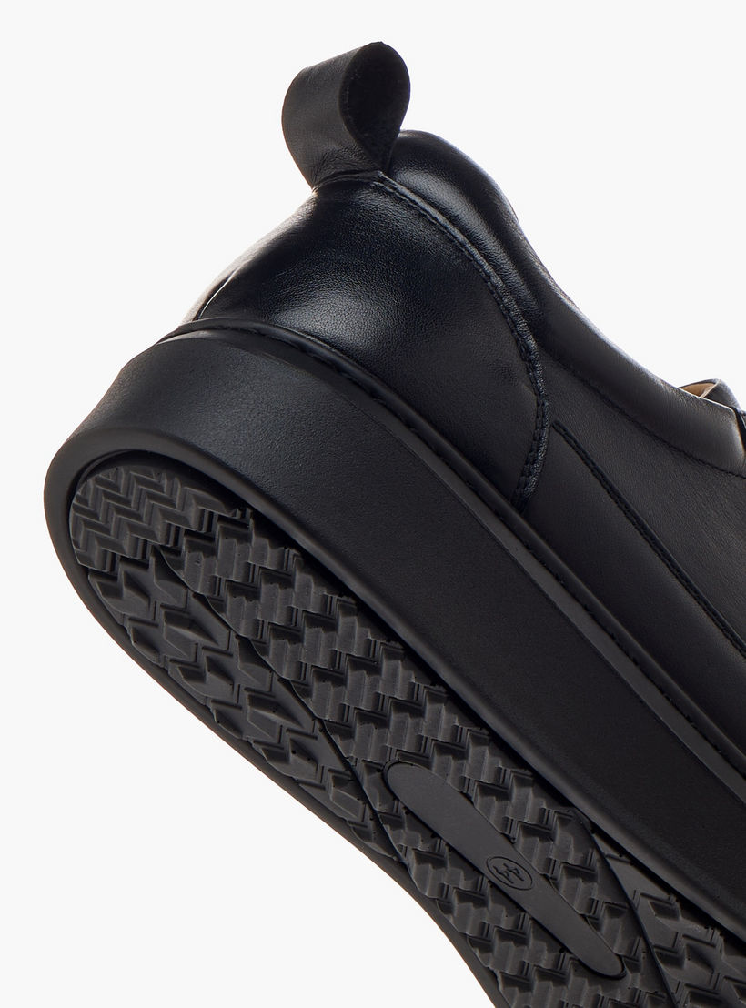 حذاء سنيكرز جلد برباط إغلاق للرجال من دوتشيني-men-shoes-sneakers-image-8