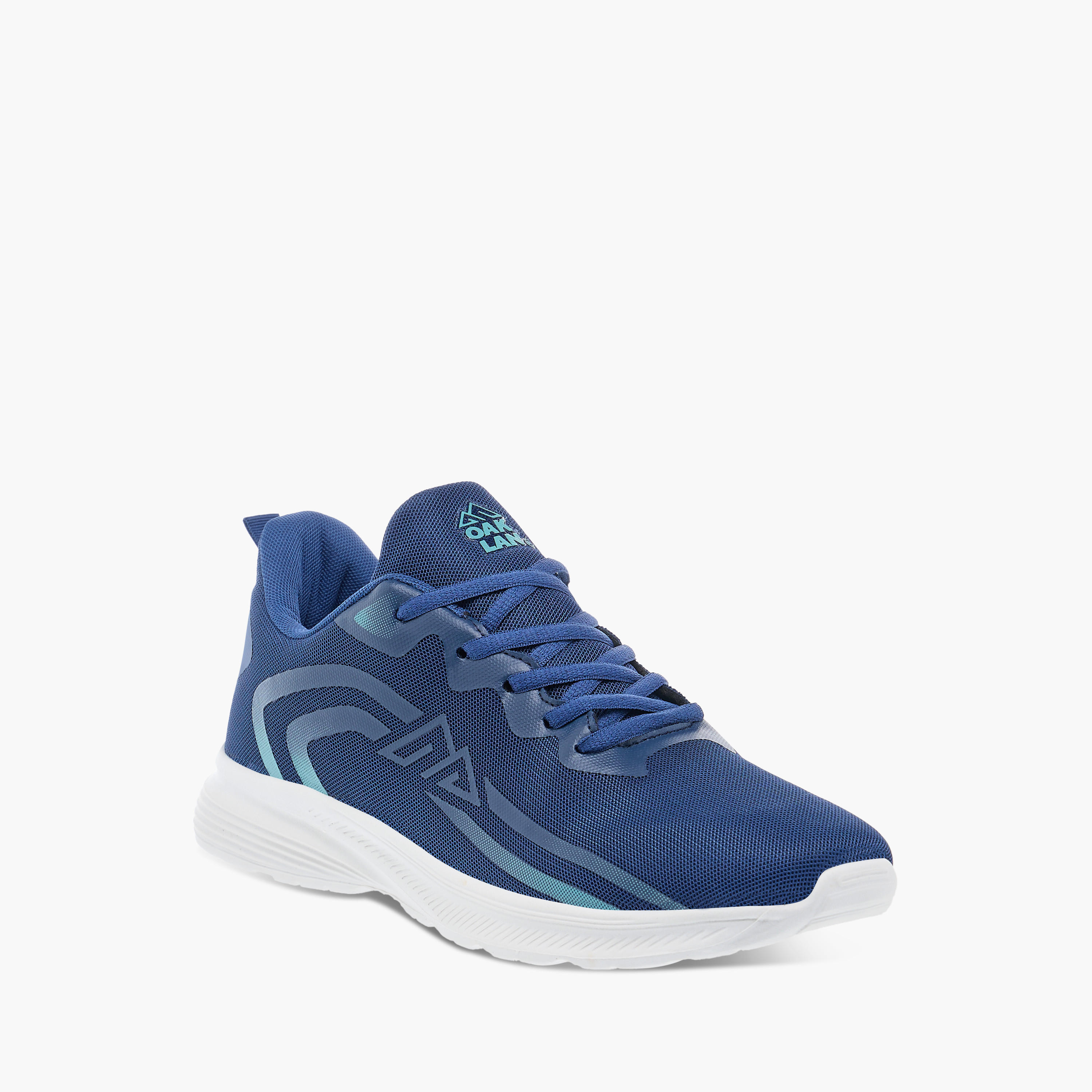 حذاء رياضي برباط إغلاق وتفاصيل الشعار من أوكلان من شو إكسبرس-sports-men-shoes-image-2