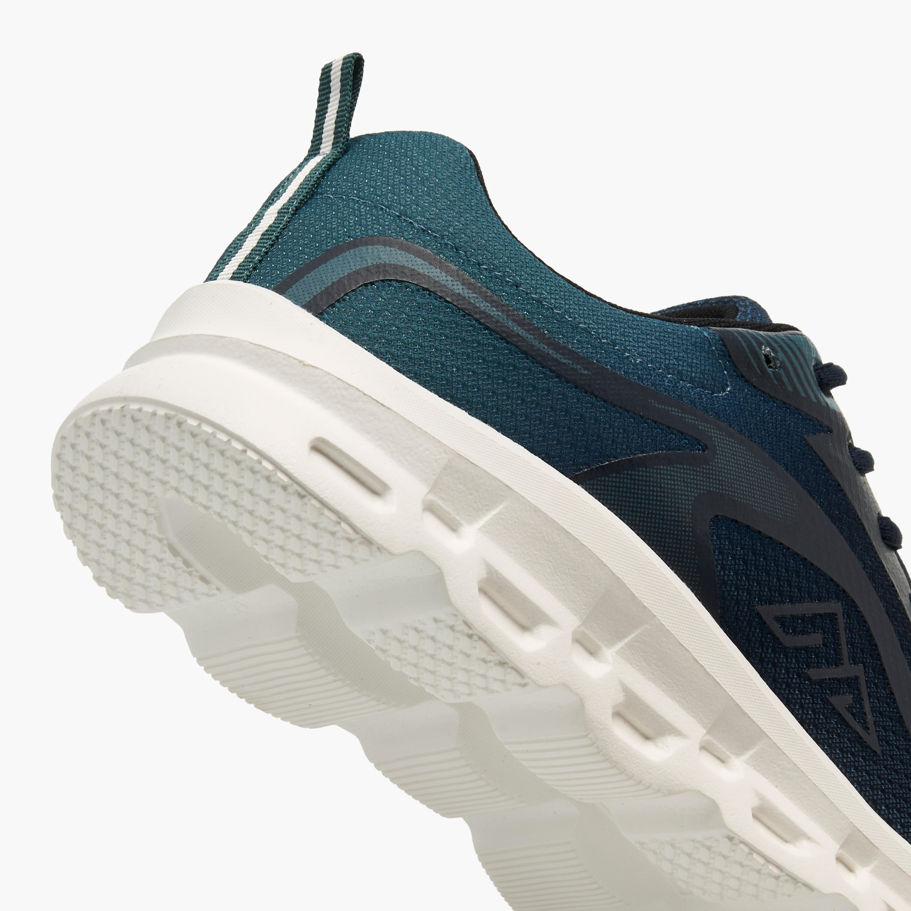 حذاء رياضي برباط للرجال من أوكلان من شو إكسبرس-sports-men-shoes-image-7