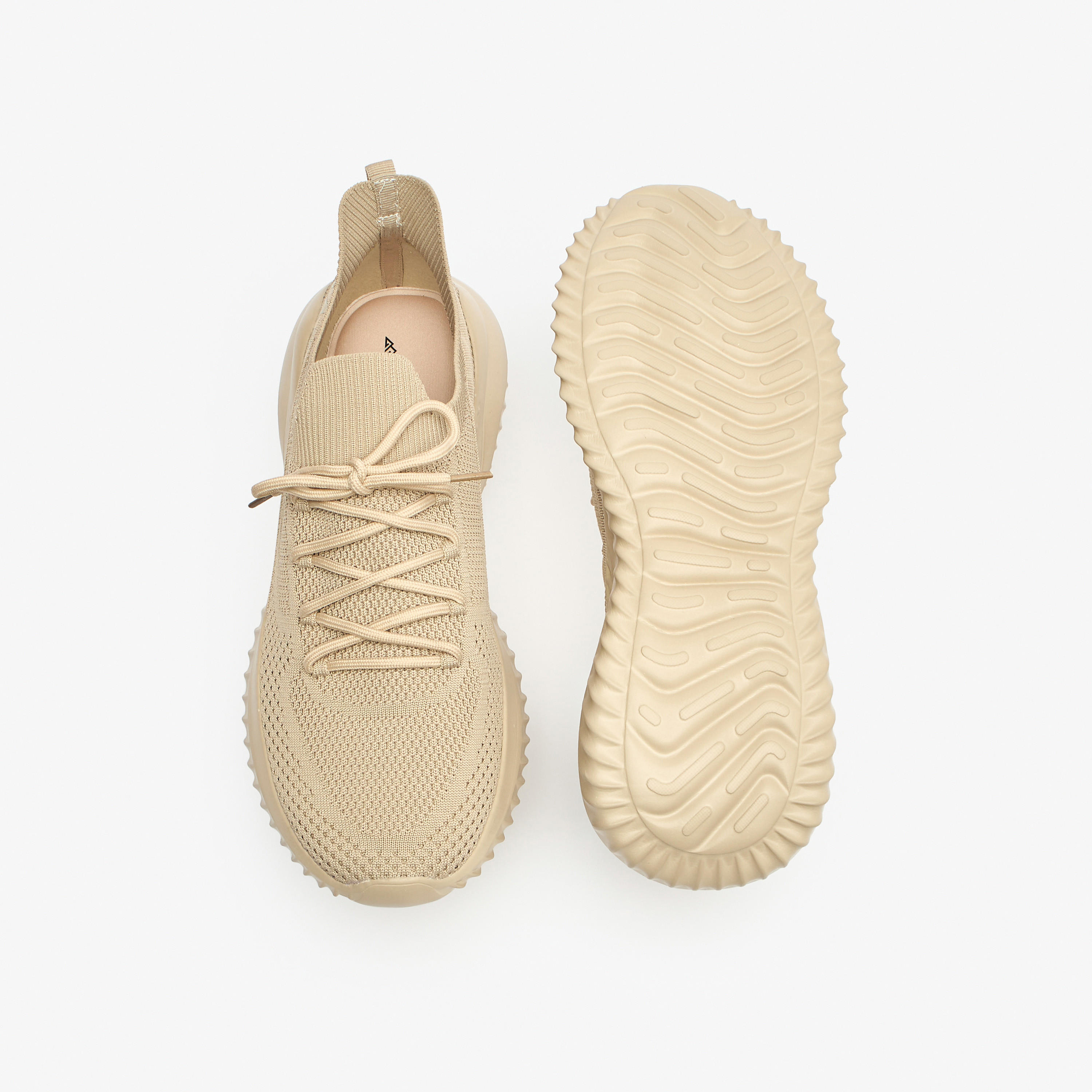 حذاء رياضي سهل الارتداء بطبعات شعار مع ألسنة سحب من أوكلاند من شو إكسبريس-sports-men-shoes-image-4