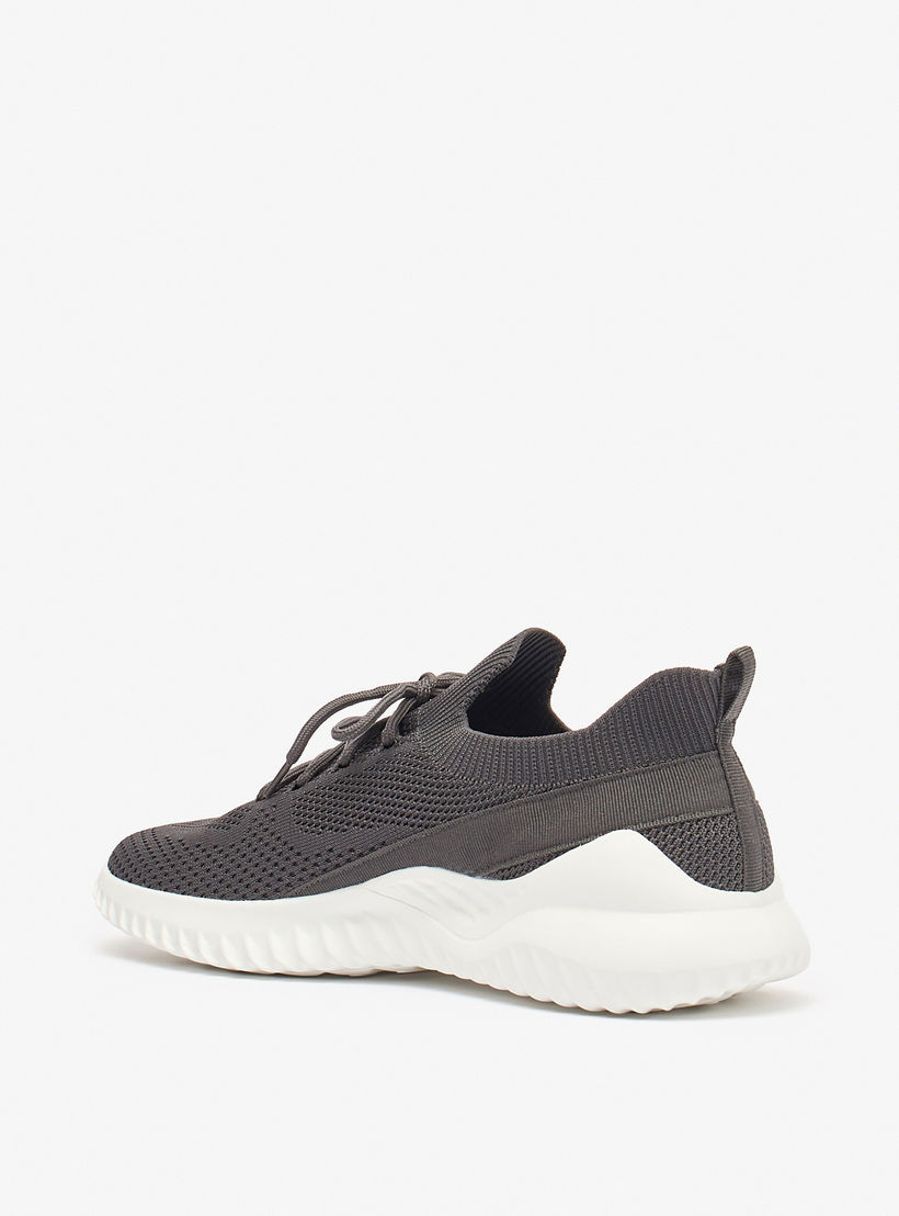 Oakland by Shoexpress Logo Print Slip-On Sports Shoes with Pull Tabs-sports-men-shoes-image-2
