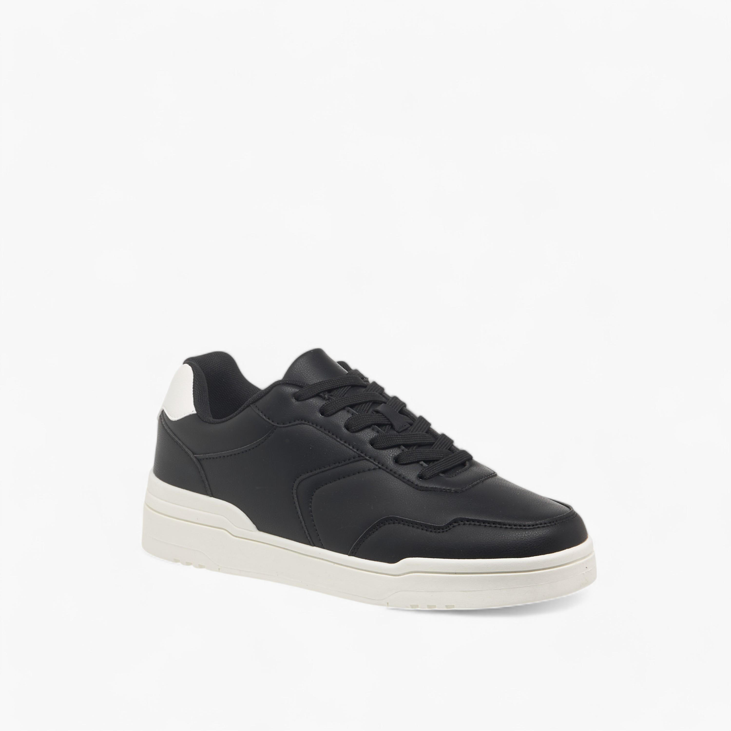 حذاء سنيكرز بألواح ورباط إغلاق من أل بي أل من أكسبريس-men-shoes-sneakers-image-2