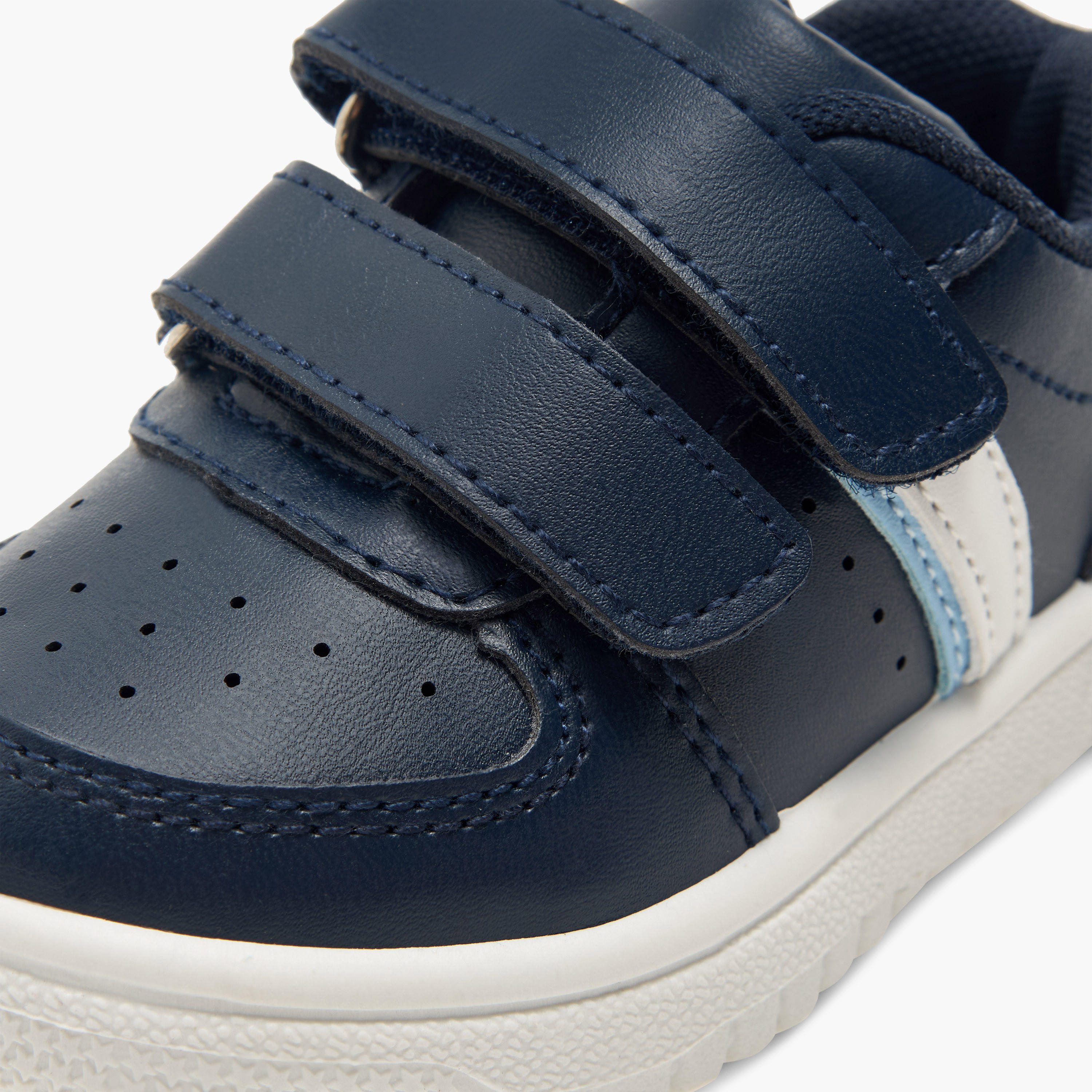 Lbl By Shoexpress Panelled Sneakers with Hook and Loop Closure-baby-boys-shoes-closedshoes-image-4