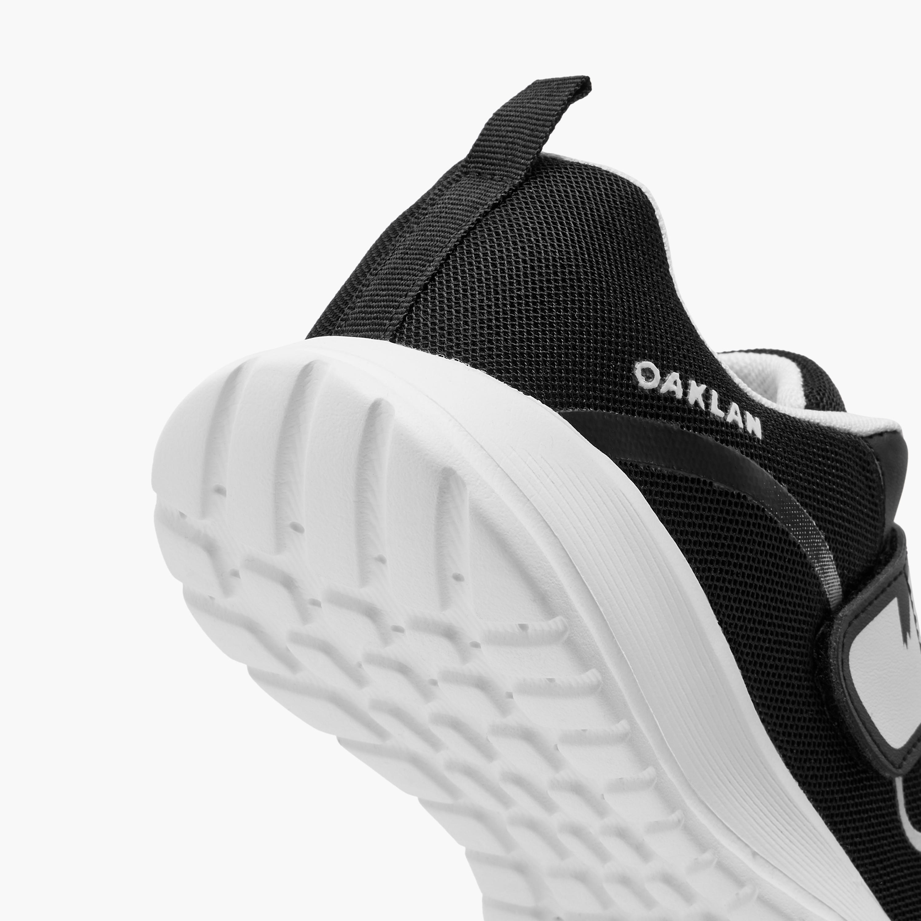 Oaklan by Shoexpress Logo Detail Sports Shoes with Hook and Loop Closure-girls-shoes-sports-image-5