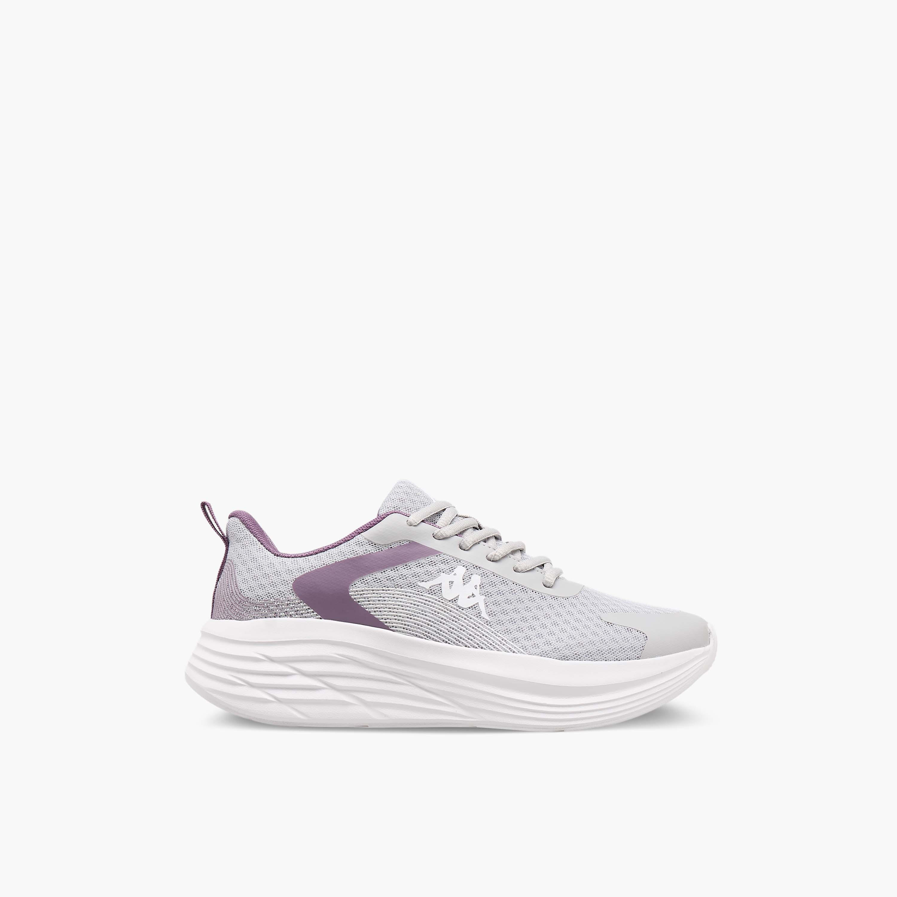 حذاء رياضي برباط إغلاق للنساء من كابا-women-shoes-sports-image-11