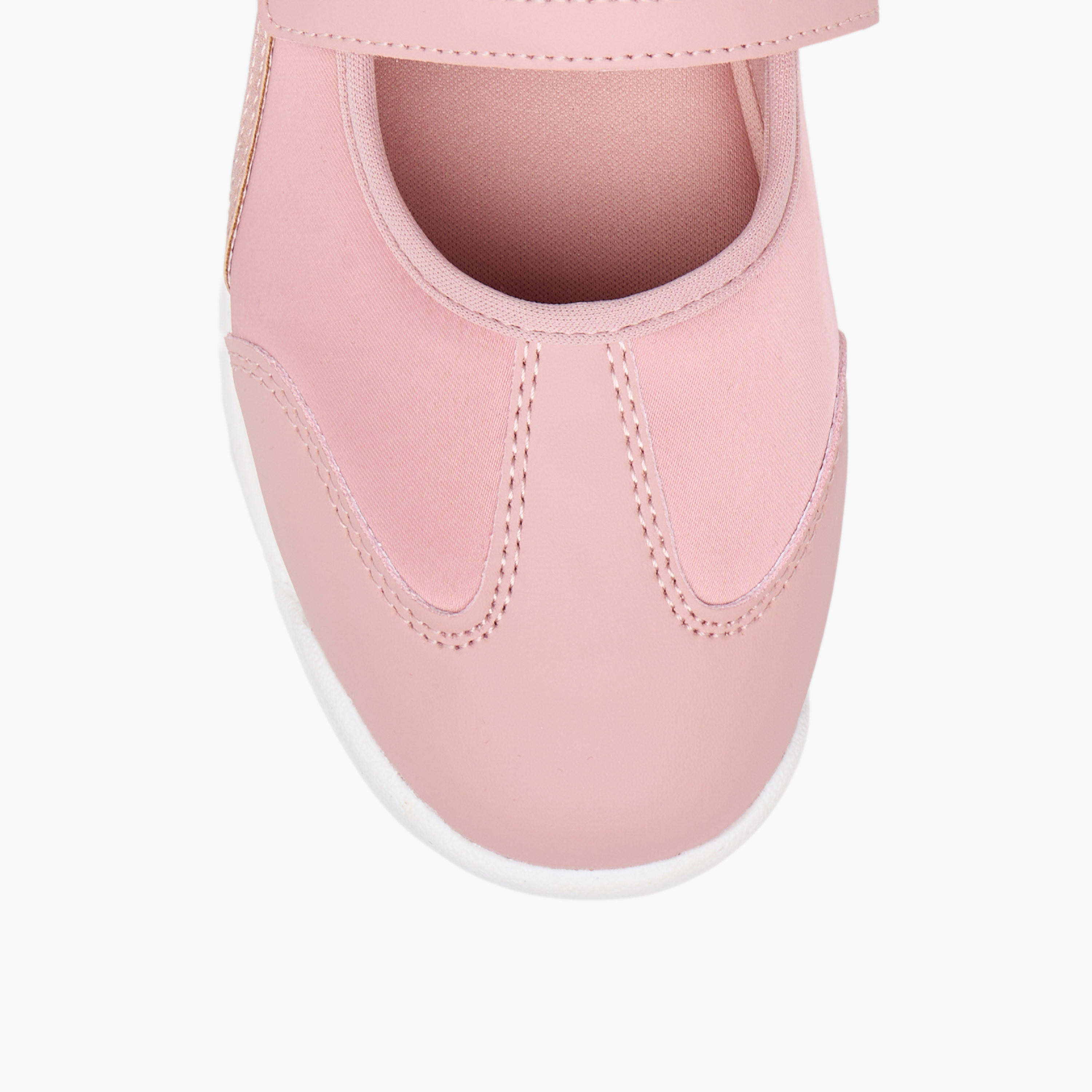 حذاء رياضي بشريط إغلاق لاصق للنساء من أوكلان من شوإكسبريس-women-shoes-sports-image-4