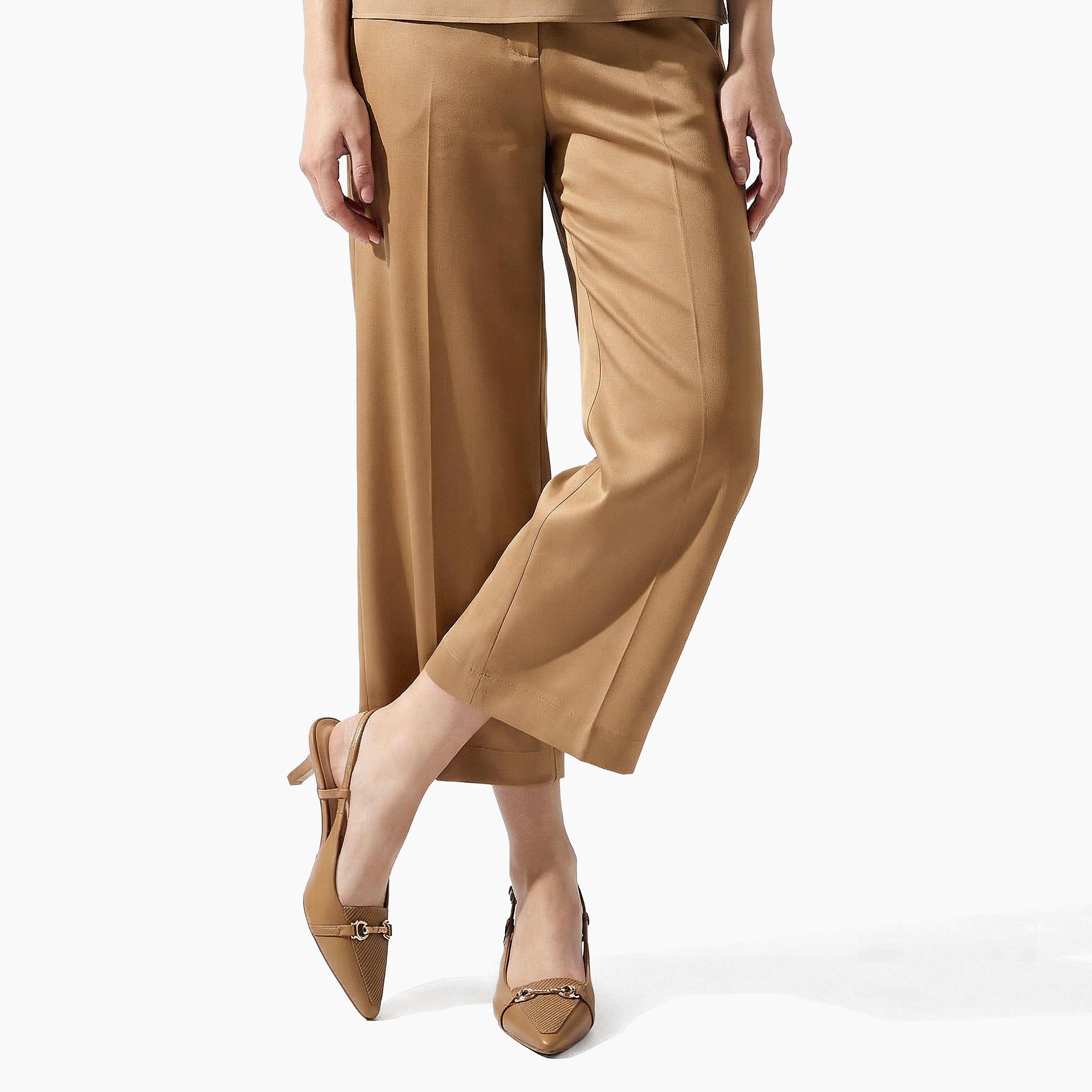 حذاء بكعب صغير للنساء من فلورا بيلا-women-shoes-sandals-heeled-image-2