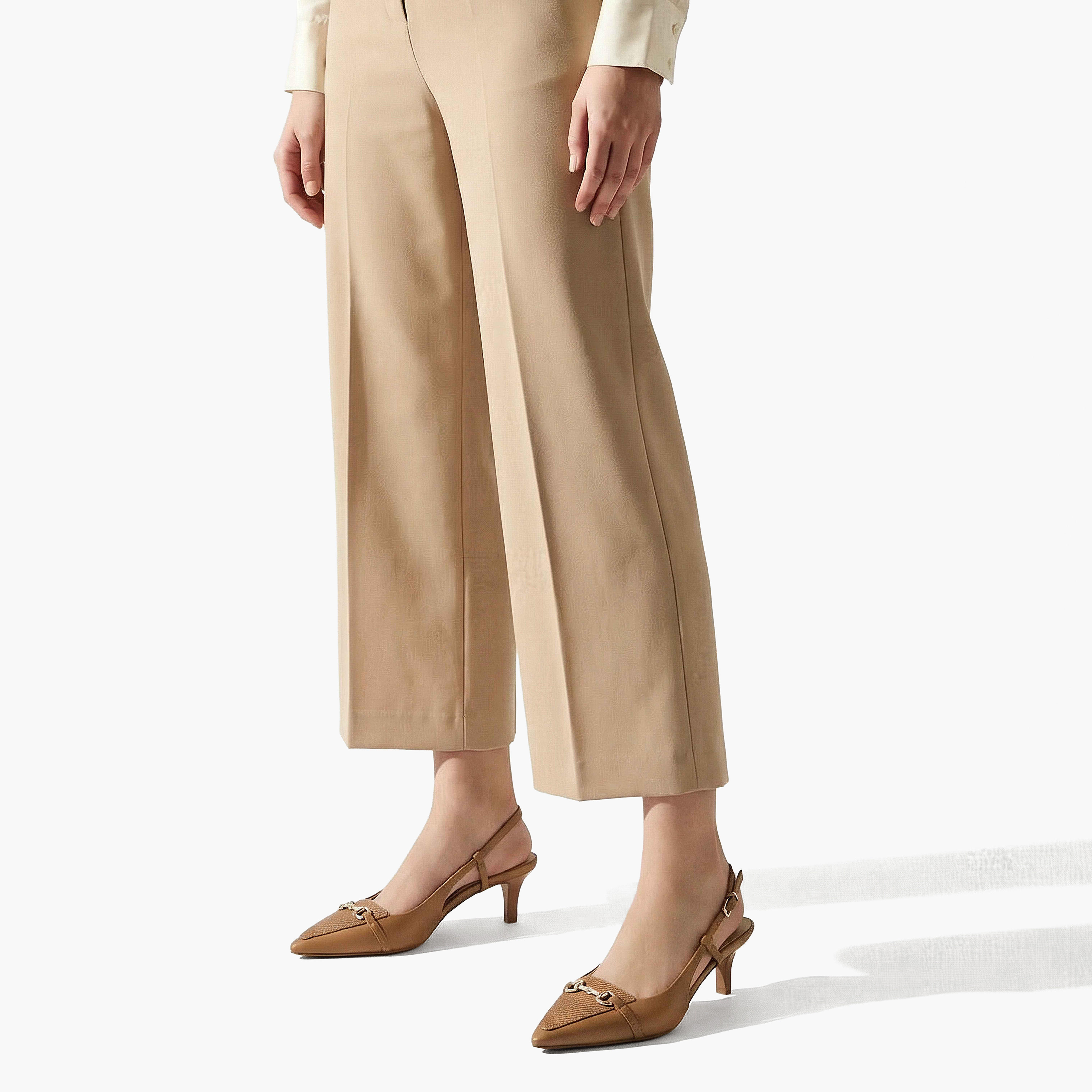 حذاء بكعب صغير للنساء من فلورا بيلا-women-shoes-sandals-heeled-image-6
