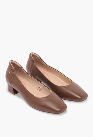 حذاء جلد سهل الارتداء سادة بكعب سميك من لو كونفورت -women-shoes-heels-image-1