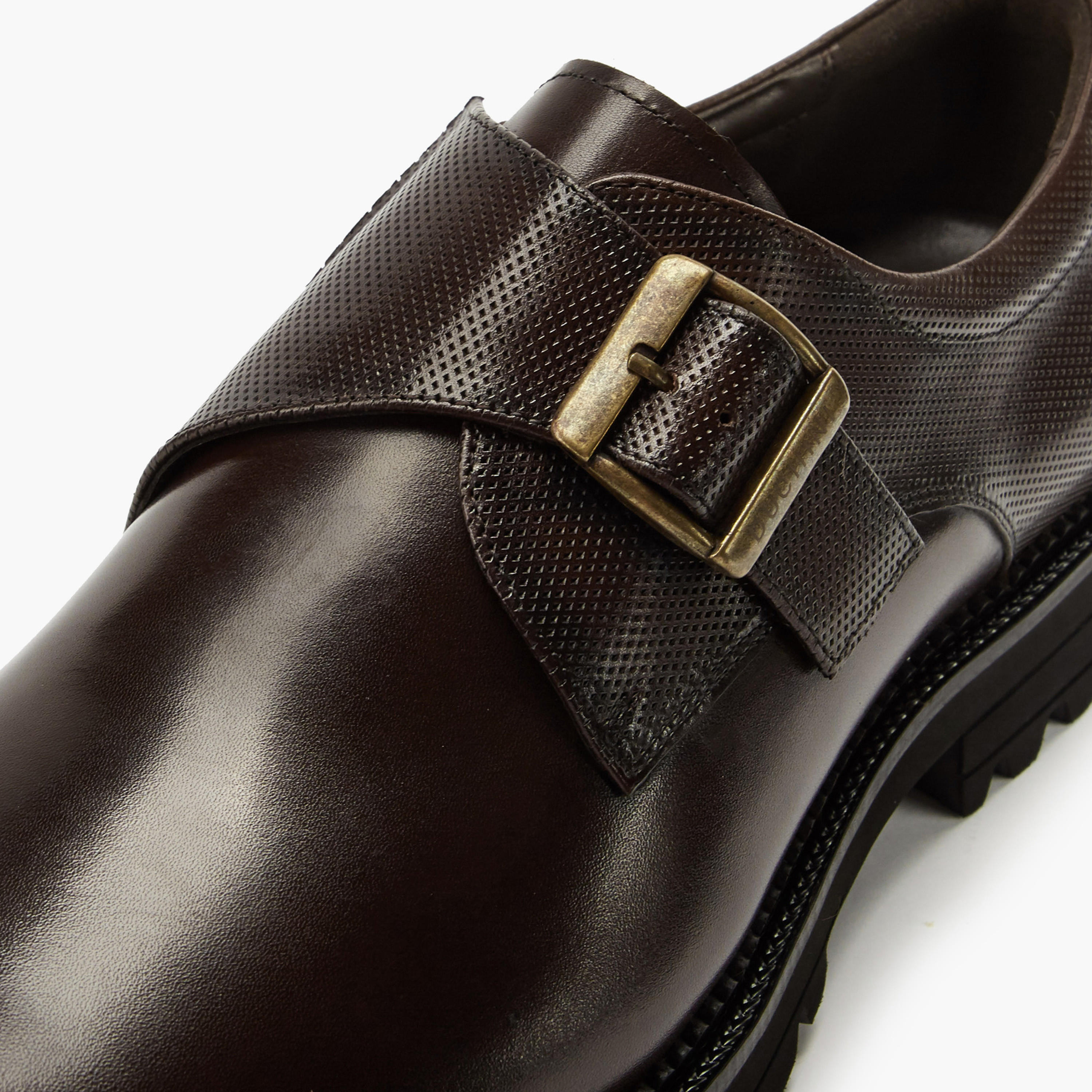 حذاء مونك جلد سادة بإبزيم للرجال من دوتشيني-men-shoes-formalshoes-image-4