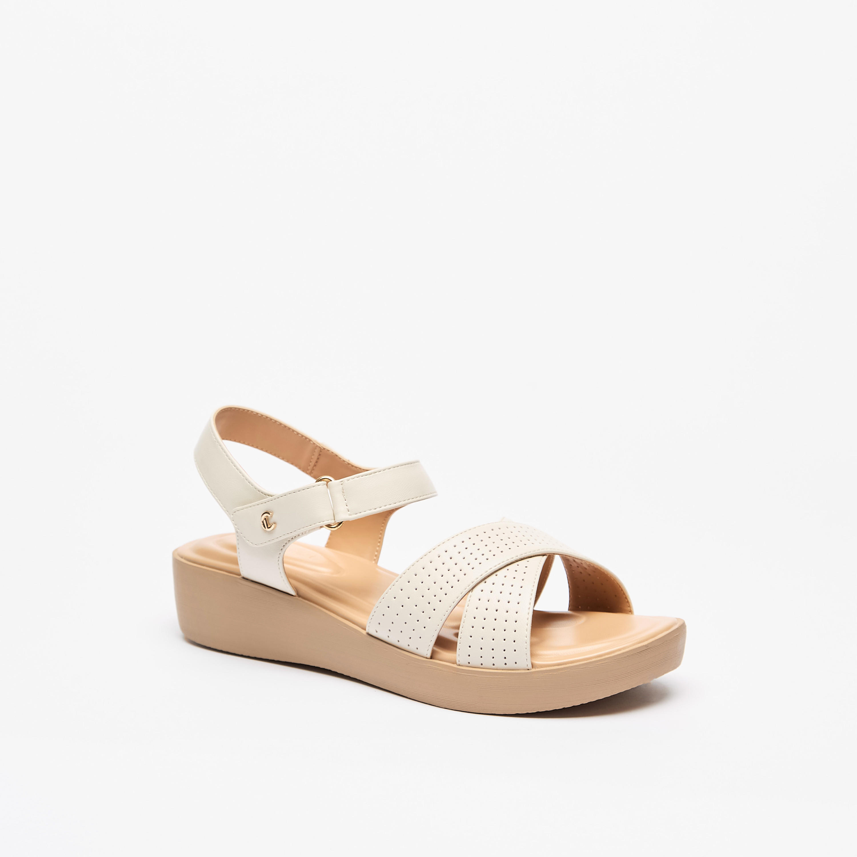 صندل بأحزمة متقاطعة وشريط إغلاق من لو كونفورت-women-shoes-flats-sandals-image-1
