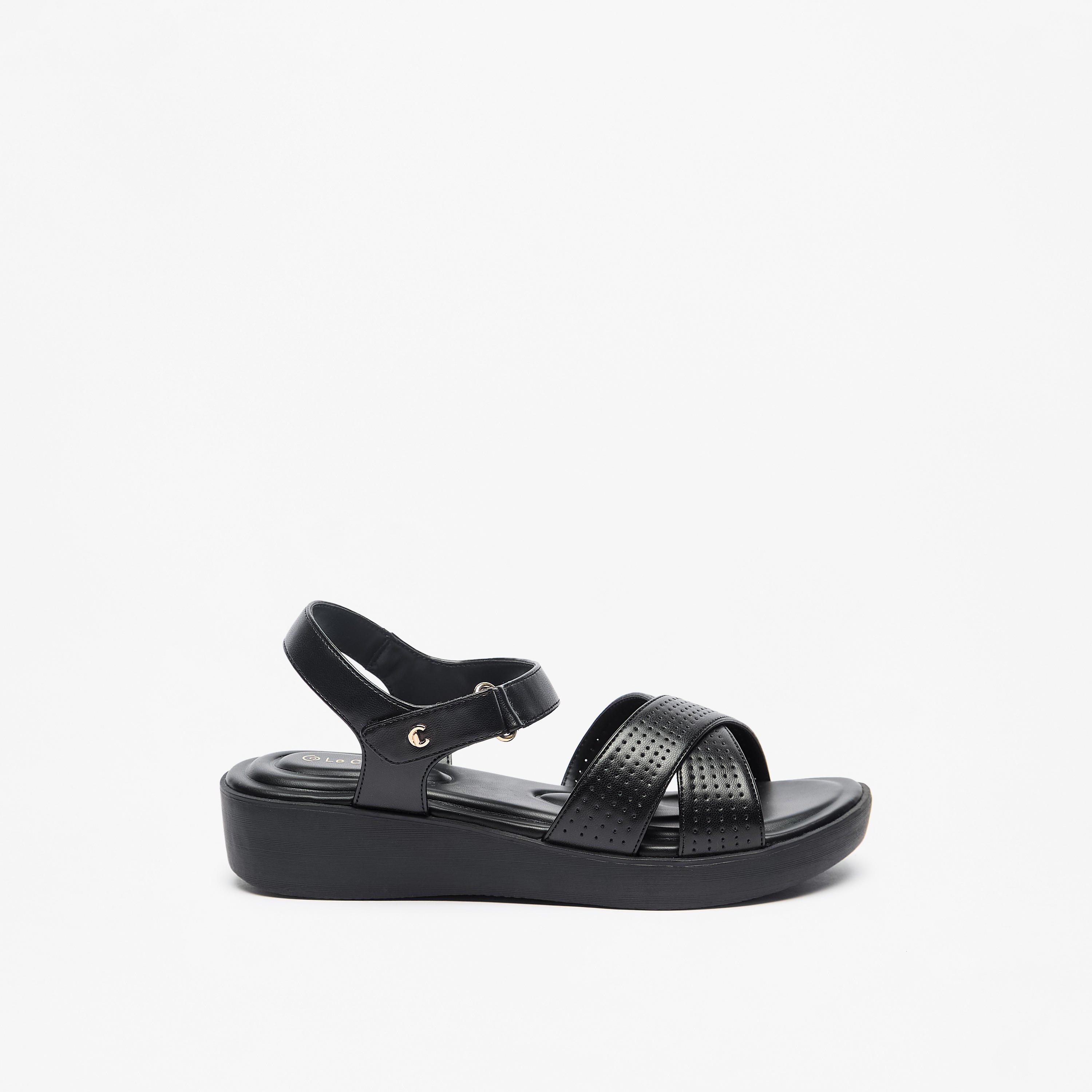 صندل بأحزمة متقاطعة وشريط إغلاق من لو كونفورت-women-shoes-flats-sandals-image-3