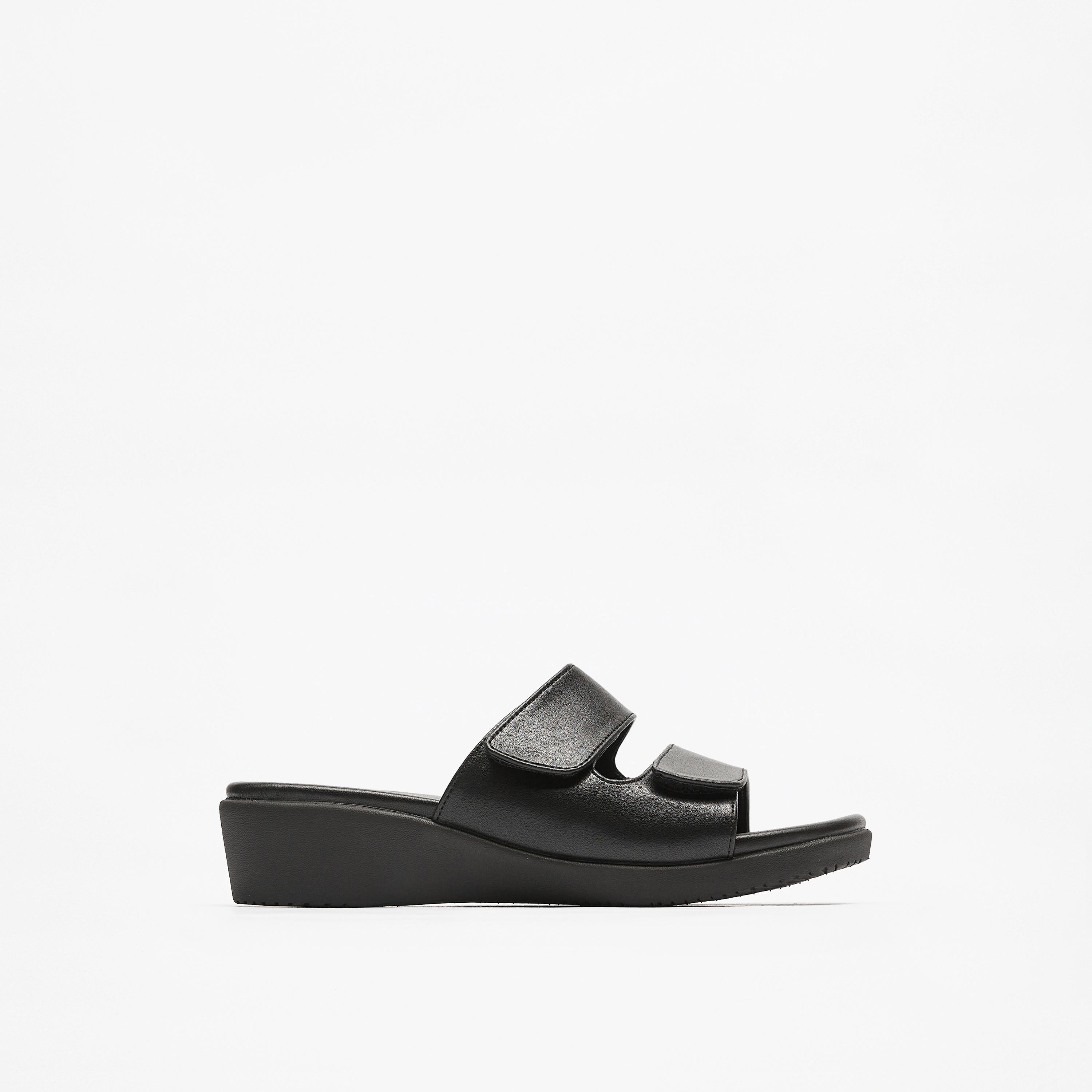 صندل سهل الارتداء بارز الملمس بكعب ويدج من لو كونفورت-women-shoes-heels-image-4