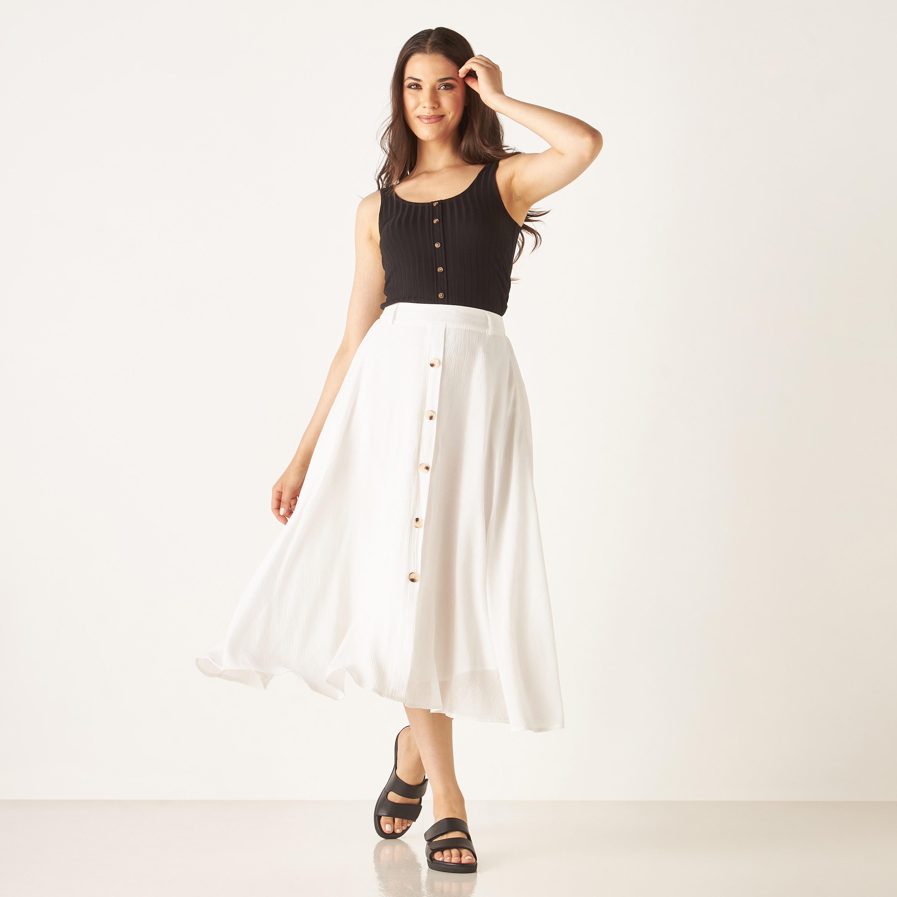 صندل سهل الارتداء بارز الملمس بكعب ويدج من لو كونفورت-women-shoes-heels-image-6