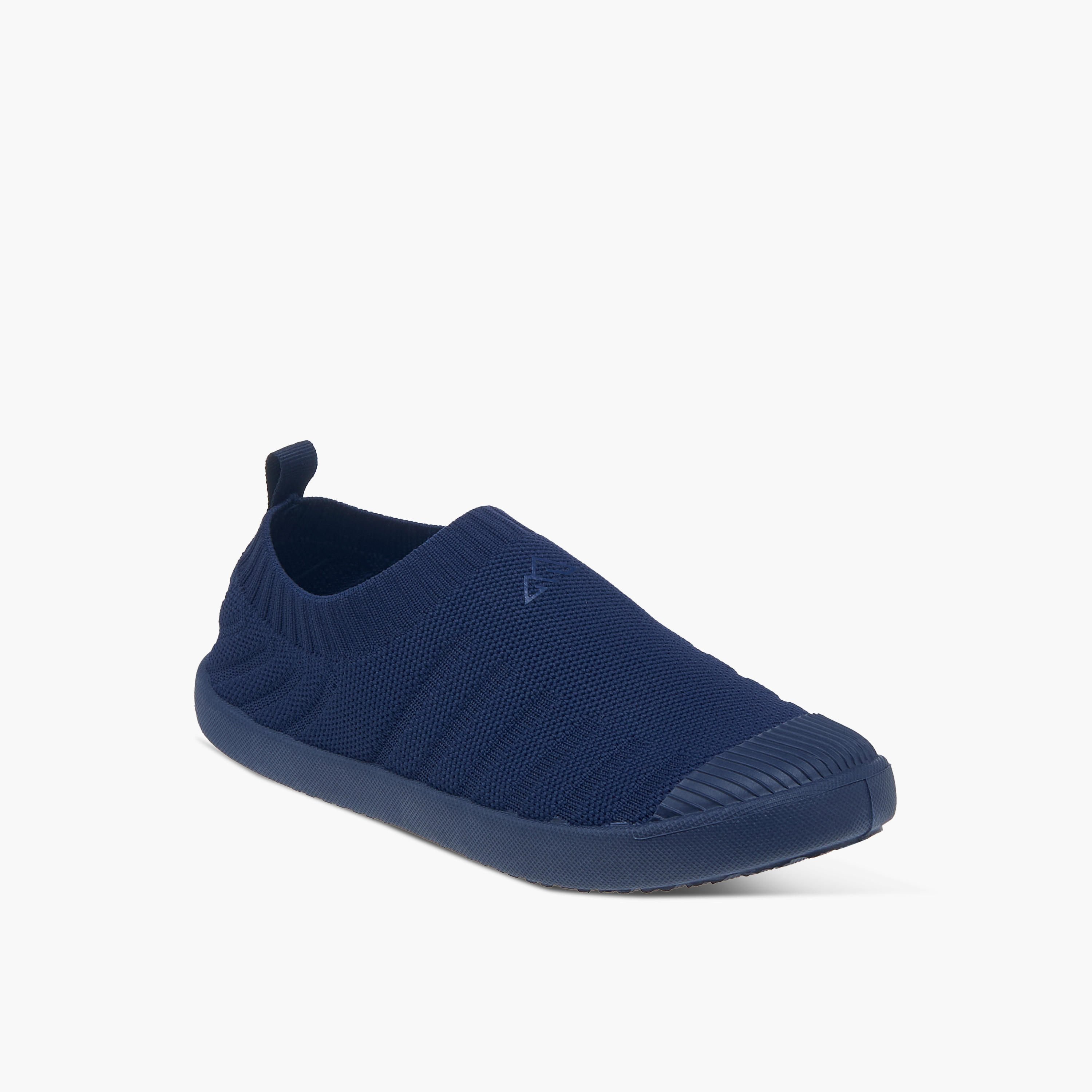 Oaklan by Shoexpress Kids Textured Slip-On Sports Shoes-boys-shoes-sneakers-image-2