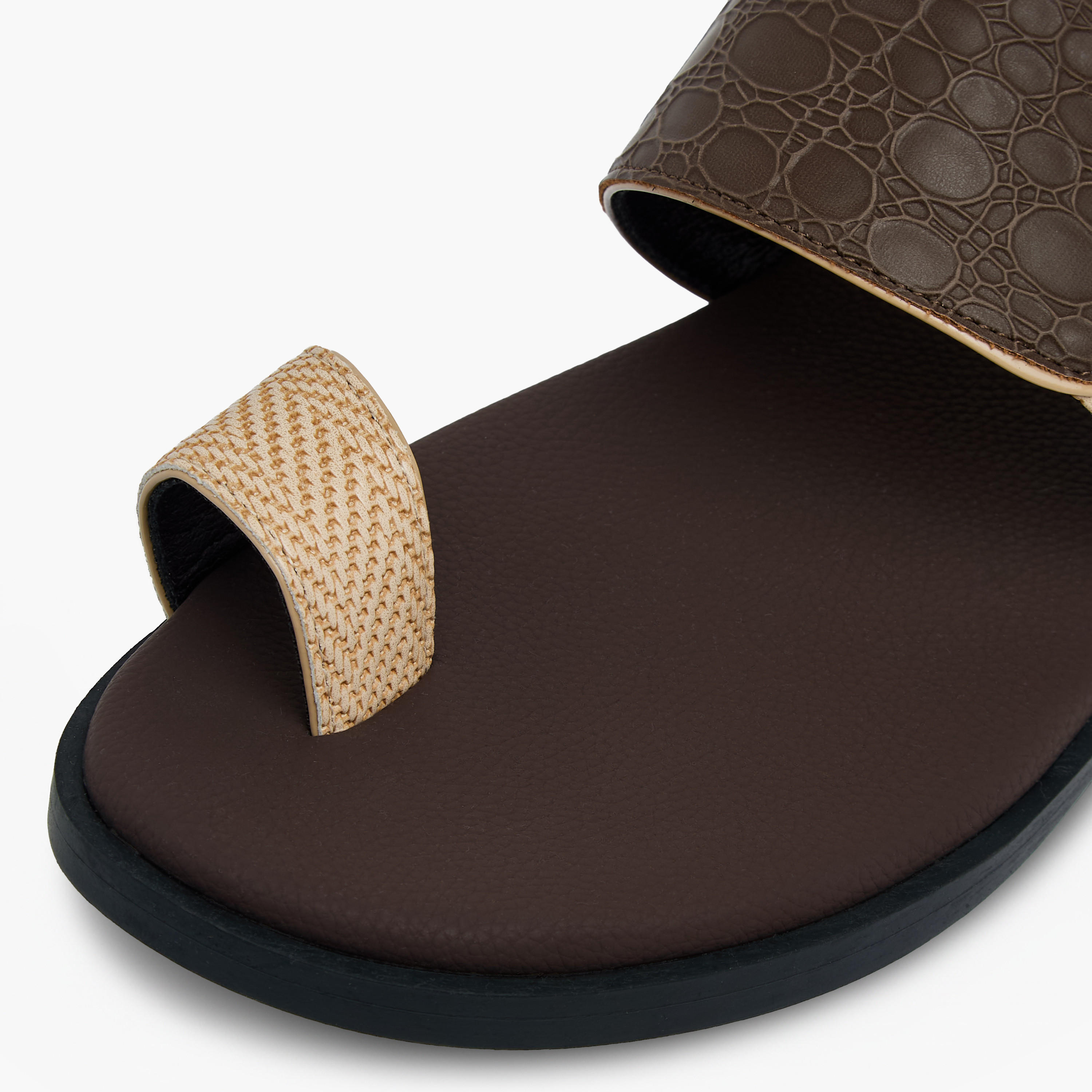 صندل عربي بحلقة إصبع للرجال من الواحة-men-shoes-sandals-image-4