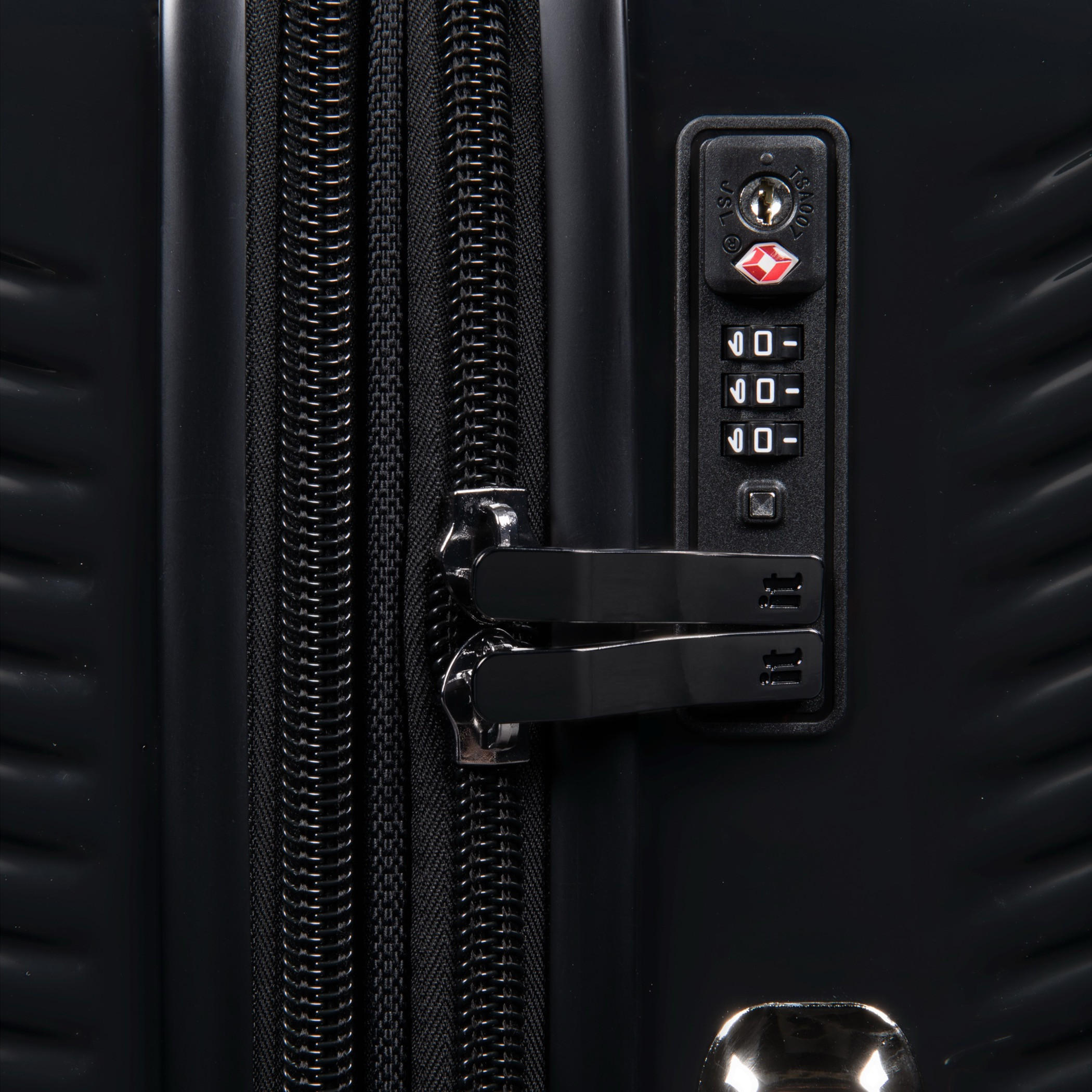 IT Textured Hardcase Luggage Trolley with Retractable Handle - 20 inches Cabin Bag-travel-luggagesandbags-luggage-image-5