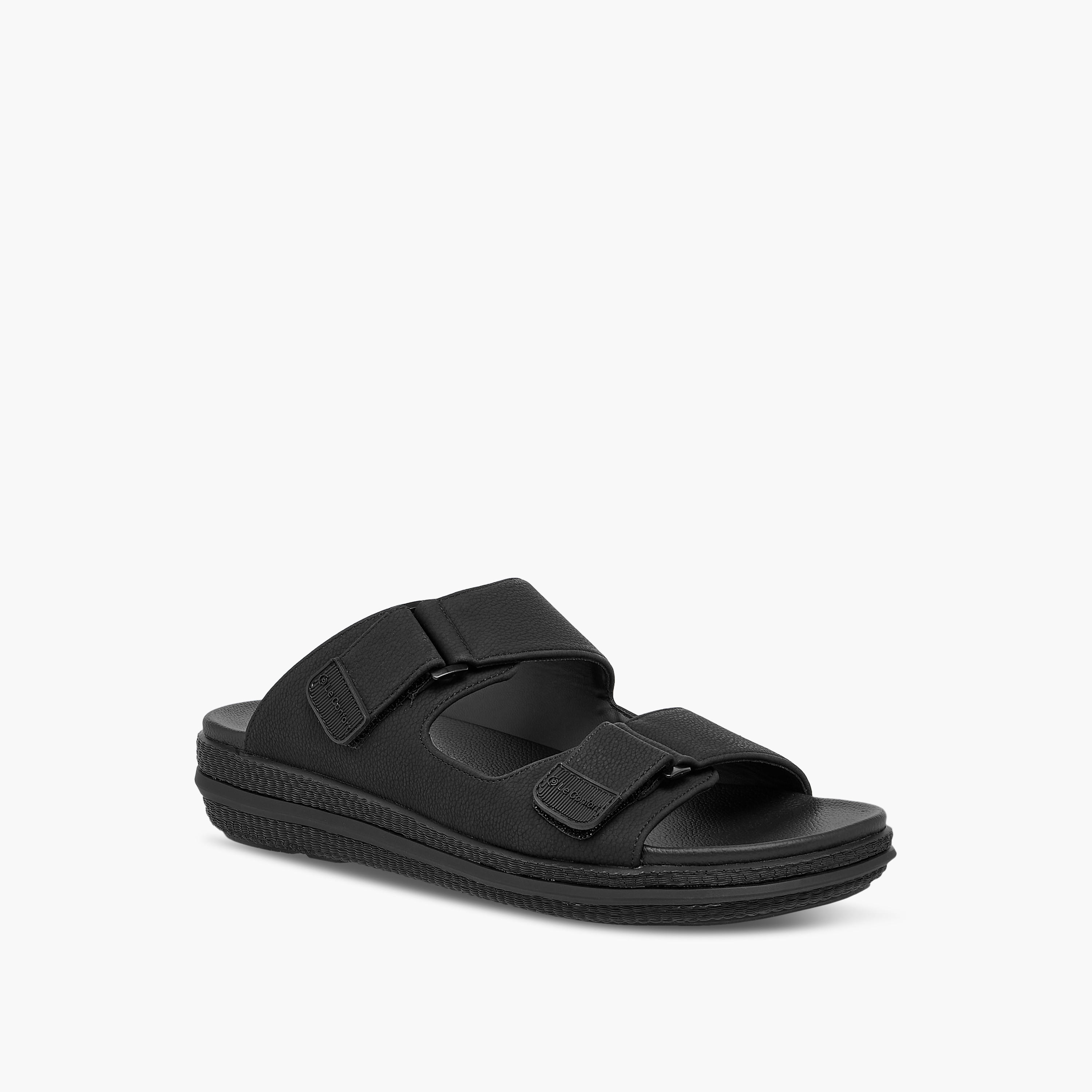 صندل مريح سهل الارتداء بارز الملمس من لو كونفرت-men-shoes-sandals-image-2
