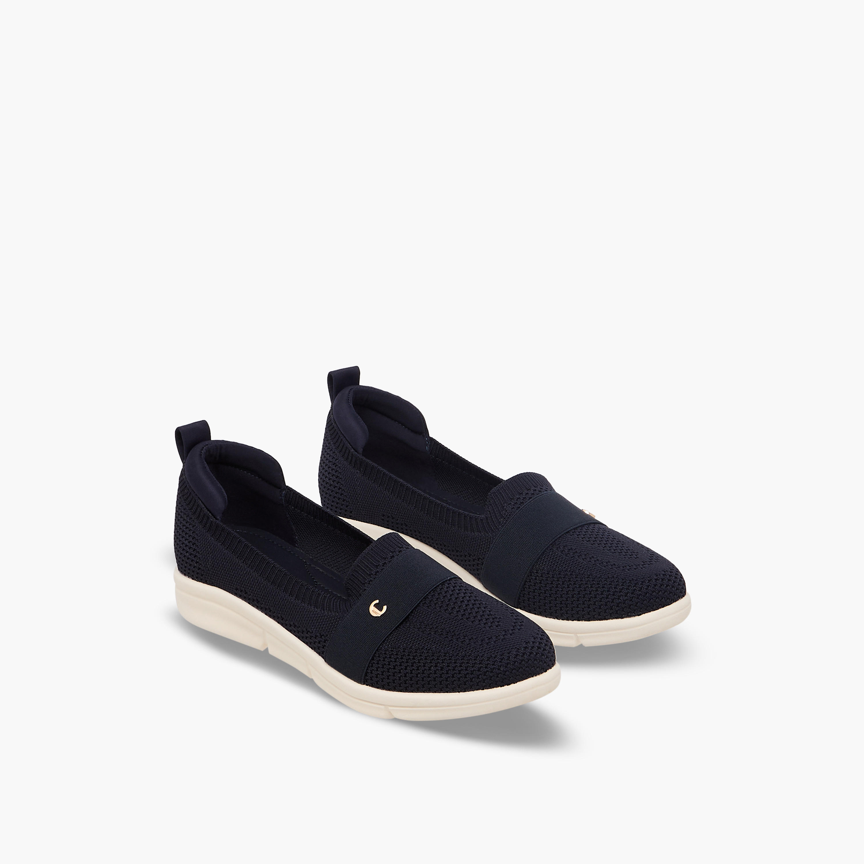 Le Confort Women Textured Slip-On Sneakers-women-shoes-sneakers-image-1