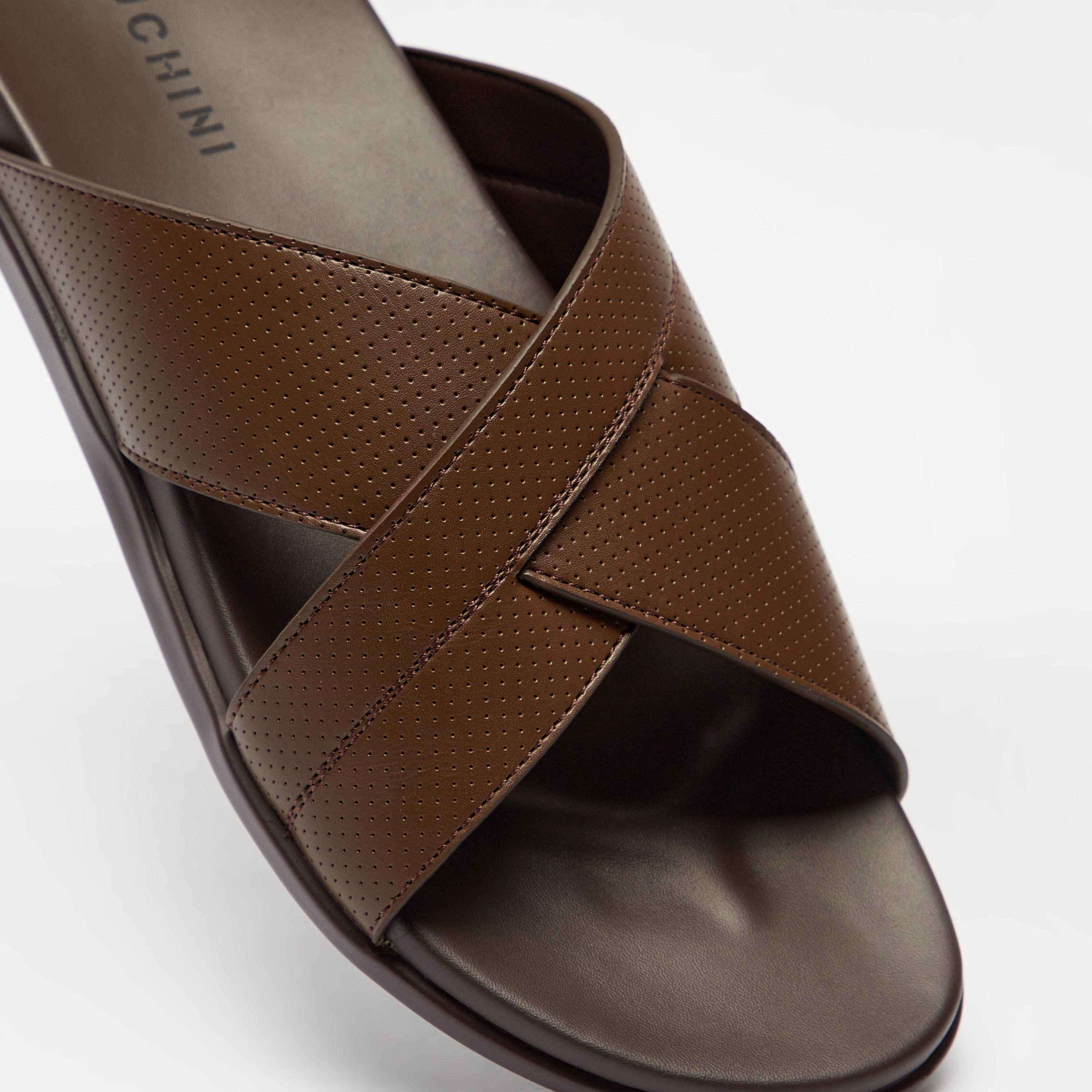 صندل سهل الارتداء بأحزمة متقاطعة للرجال من دوتشيني-men-shoes-sandals-image-4