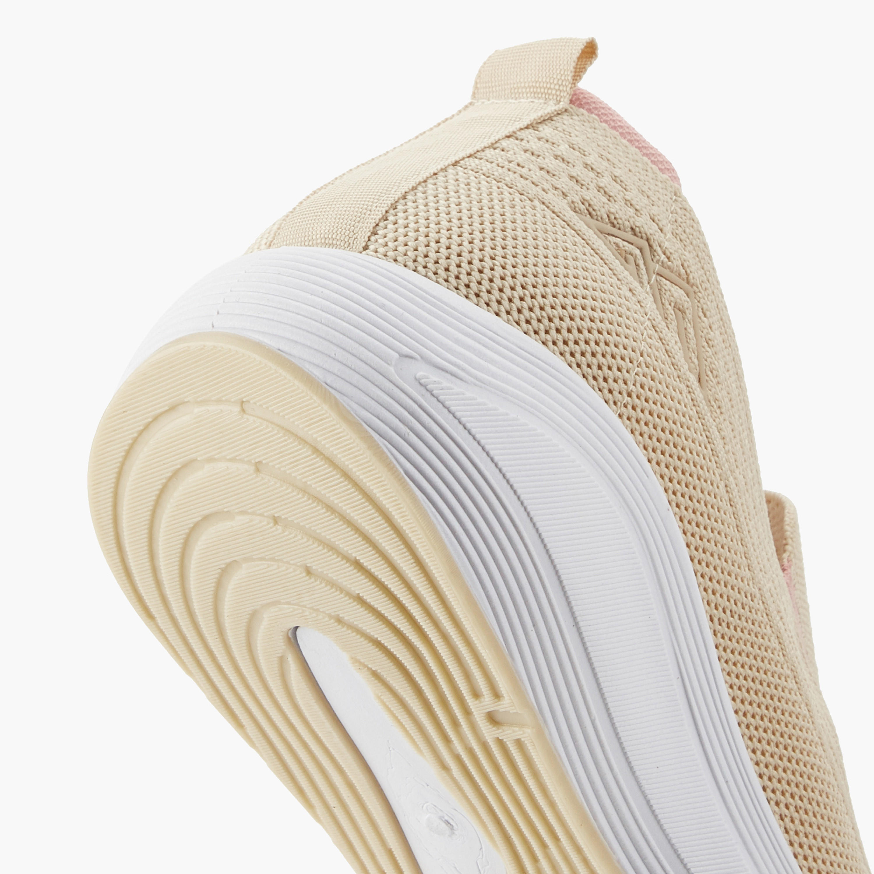 حذاء رياضي نسائي سهل الارتداء من أوكلان بواسطة شو إكسبريس-women-shoes-sports-image-5