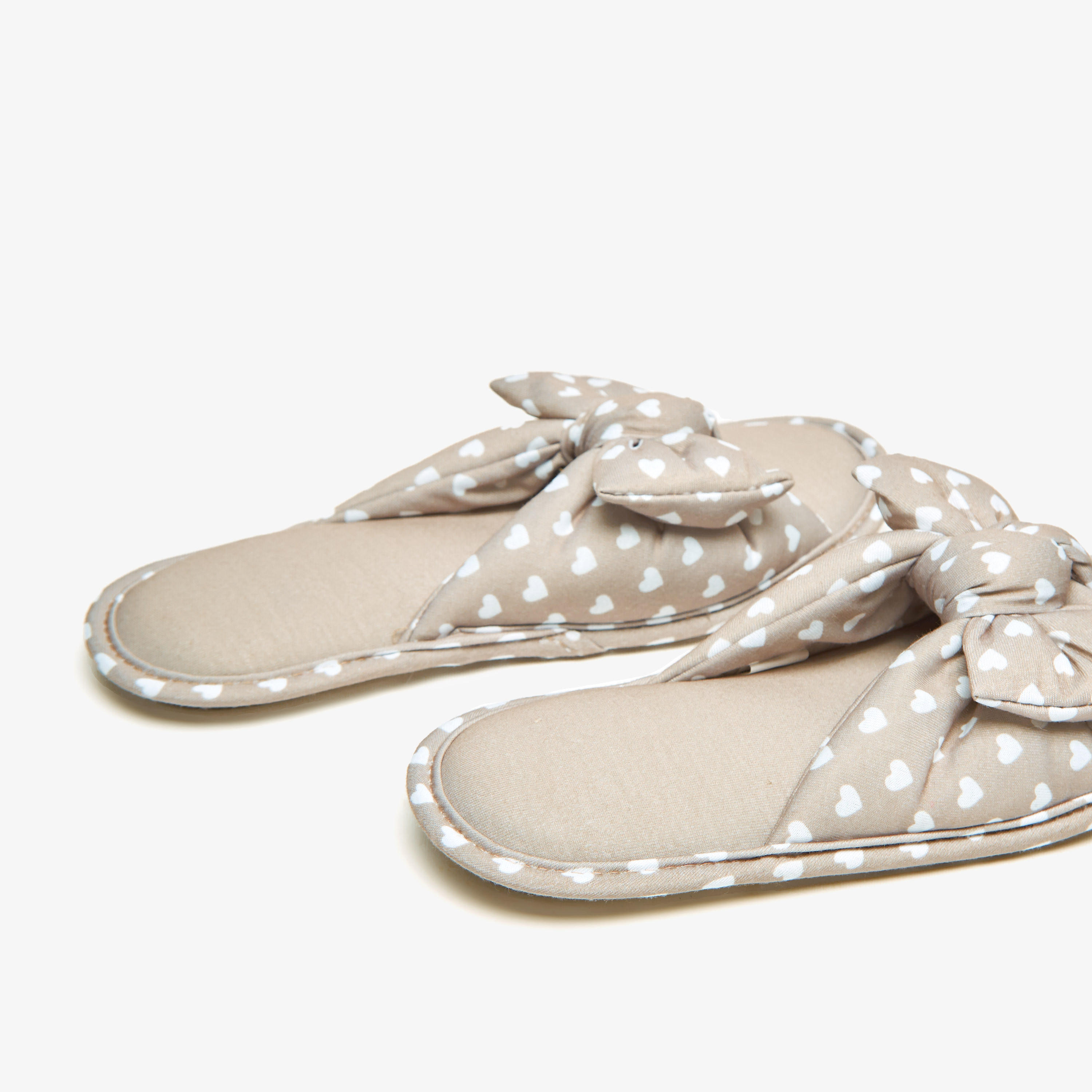 Heart Print Plush Detail Cross Strap Bedroom Slippers-women-shoes-bedroomslippers-image-3