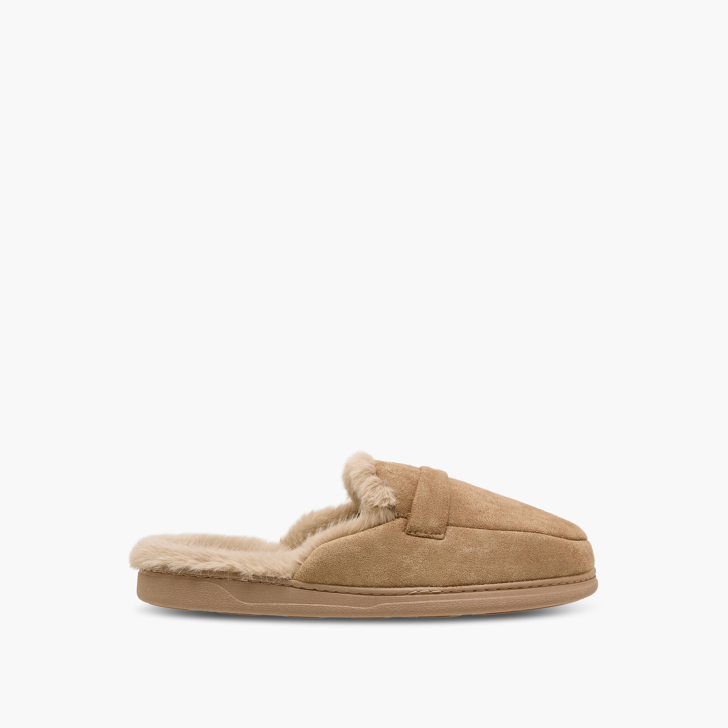 Le Confort Women Faux Fur Bedroom Slippers-women-shoes-bedroomslippers-image-2