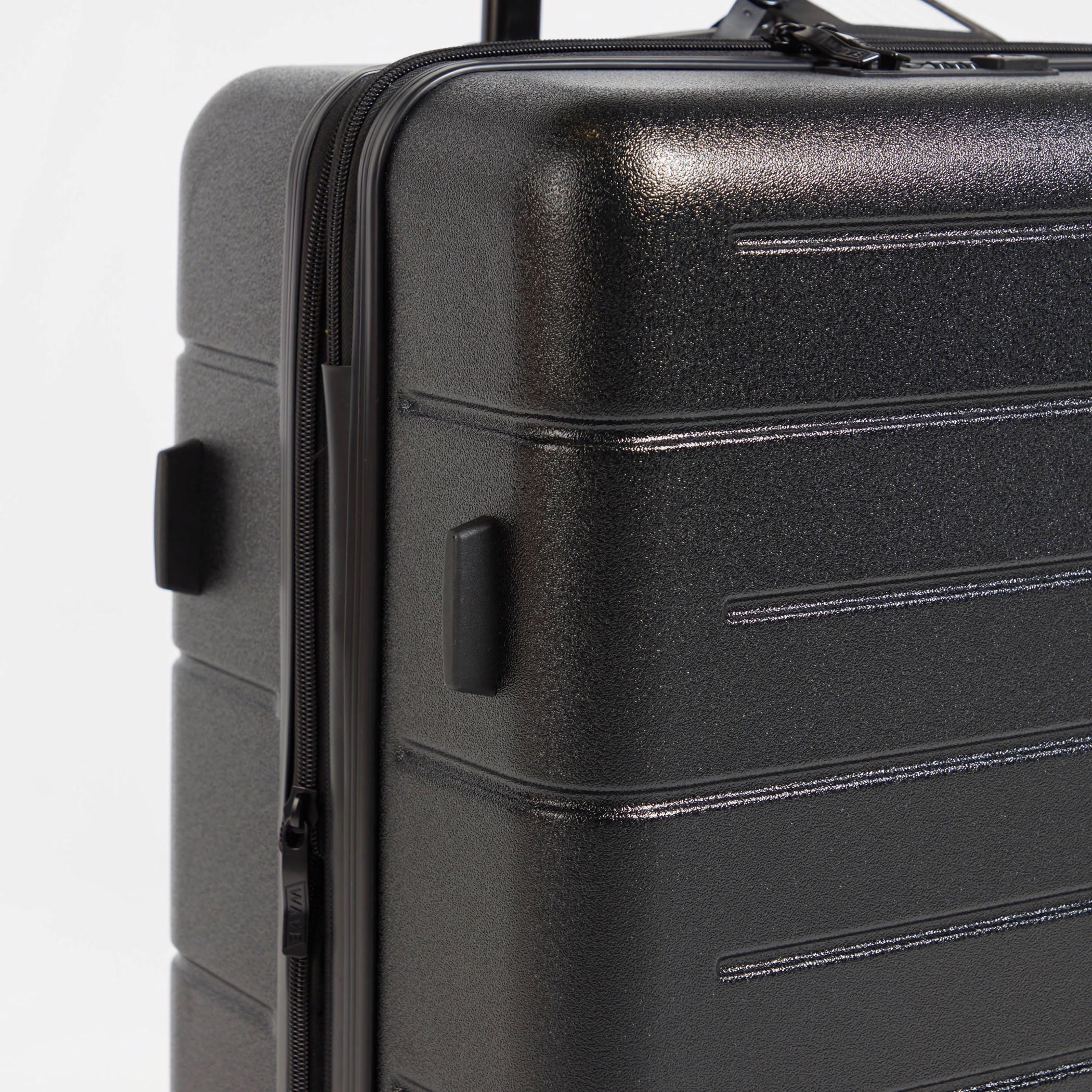 WAVE Textured Hardcase Luggage Trolley with Retractable Handle - 24 inches Check-in Bag-travel-luggagesandbags-luggage-image-3