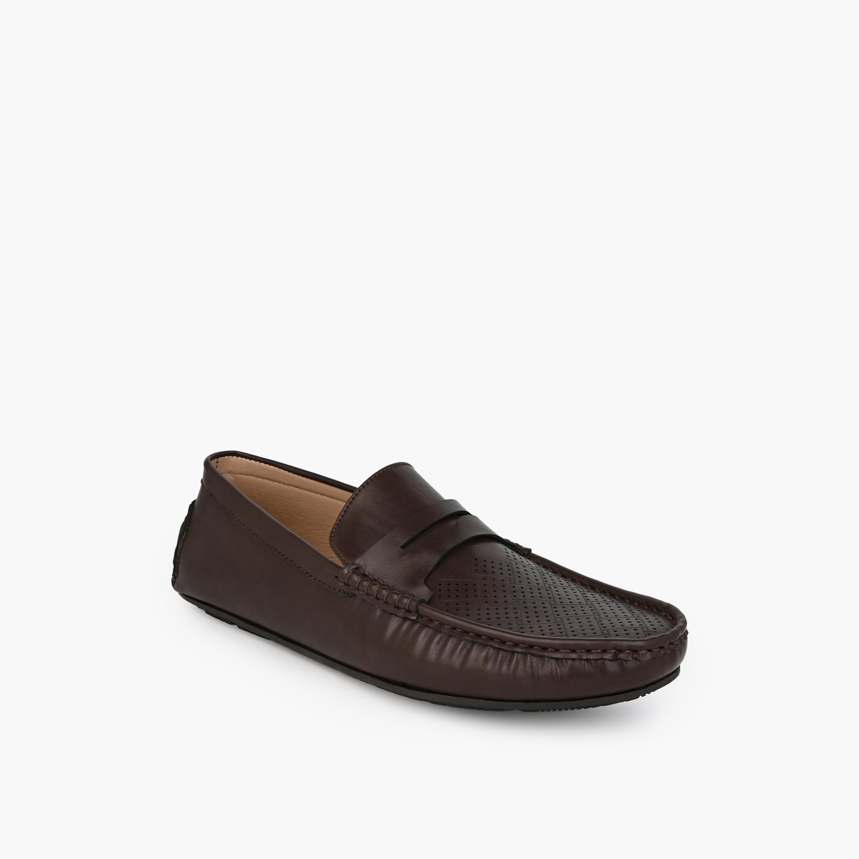حذاء لوفرز بتصميم مثقب للرجال من أل بي أل من شو إكسبريس-men-shoes-loafersandmoccasins-image-2