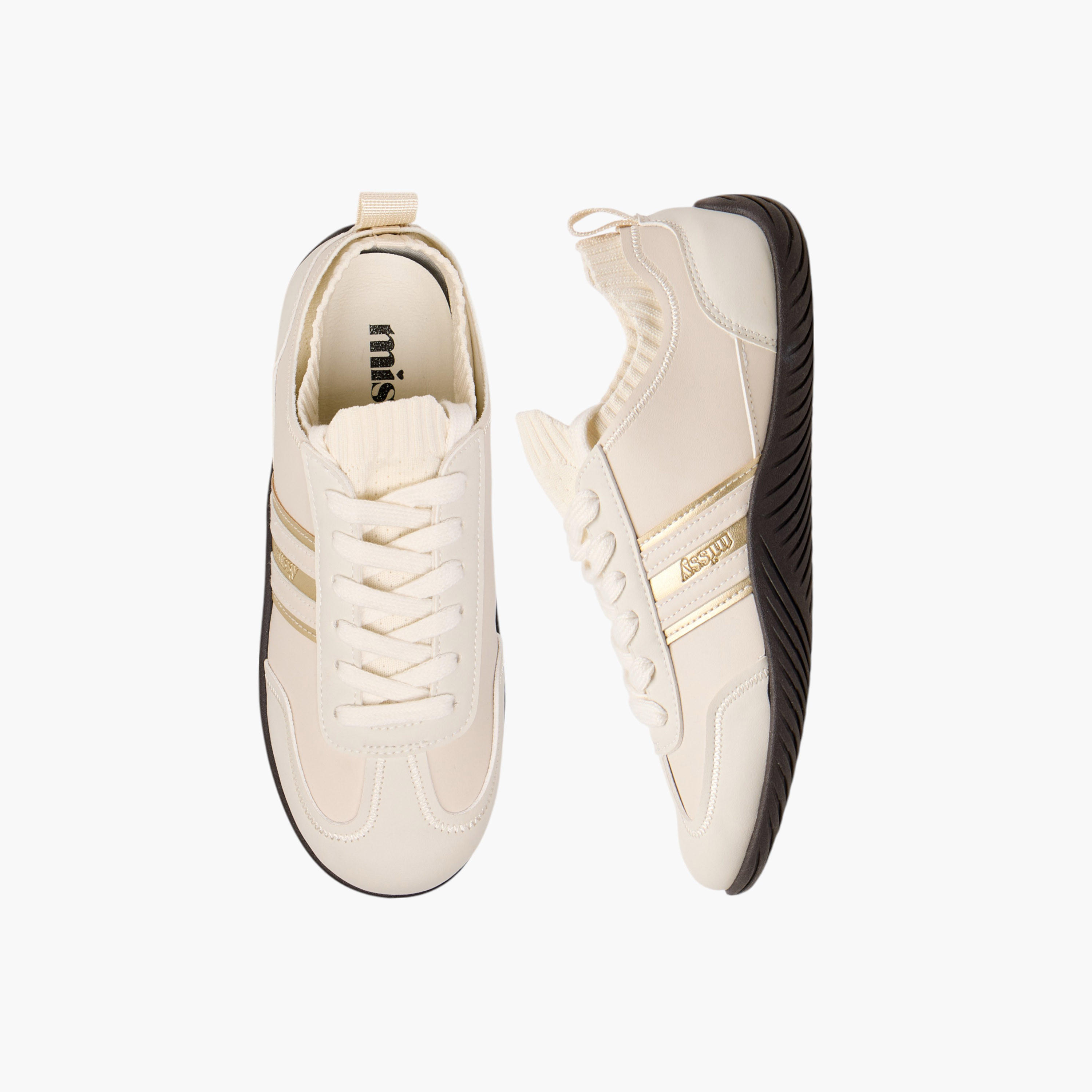 حذاء سنيكرز برباط إغلاق مع لسان سحب من ميسي-women-shoes-sneakers-image-1
