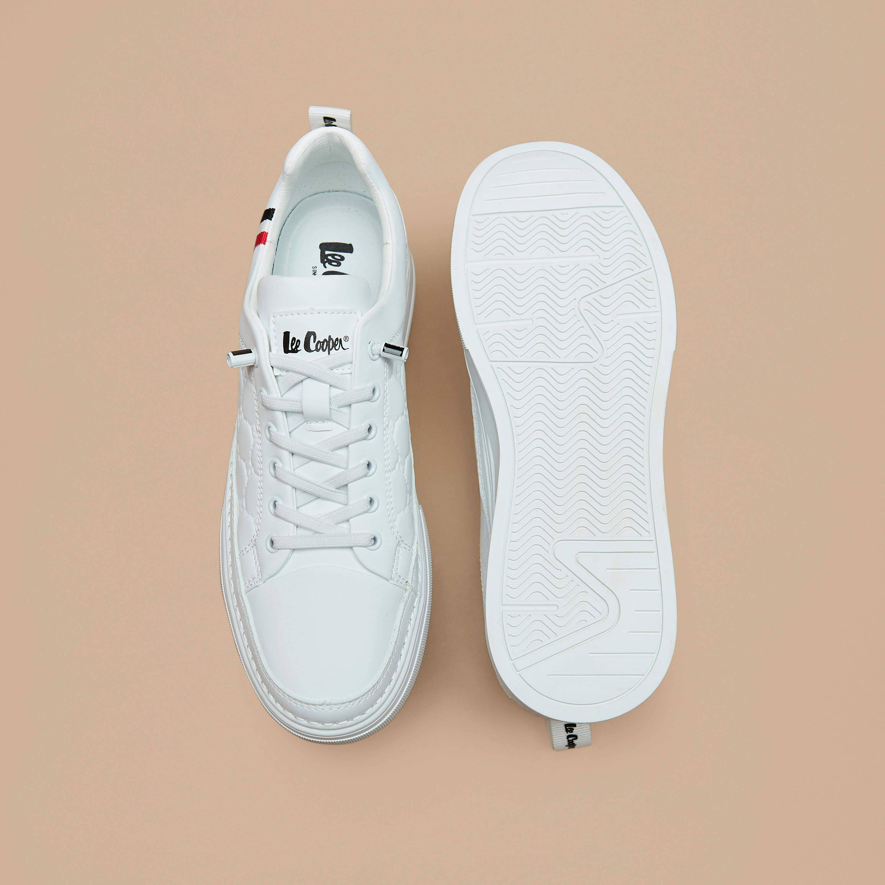 حذاء سنيكرز بارز الملمس برباط إغلاق وكاحل منخفض للرجال من لي كوبر-men-shoes-sneakers-image-2