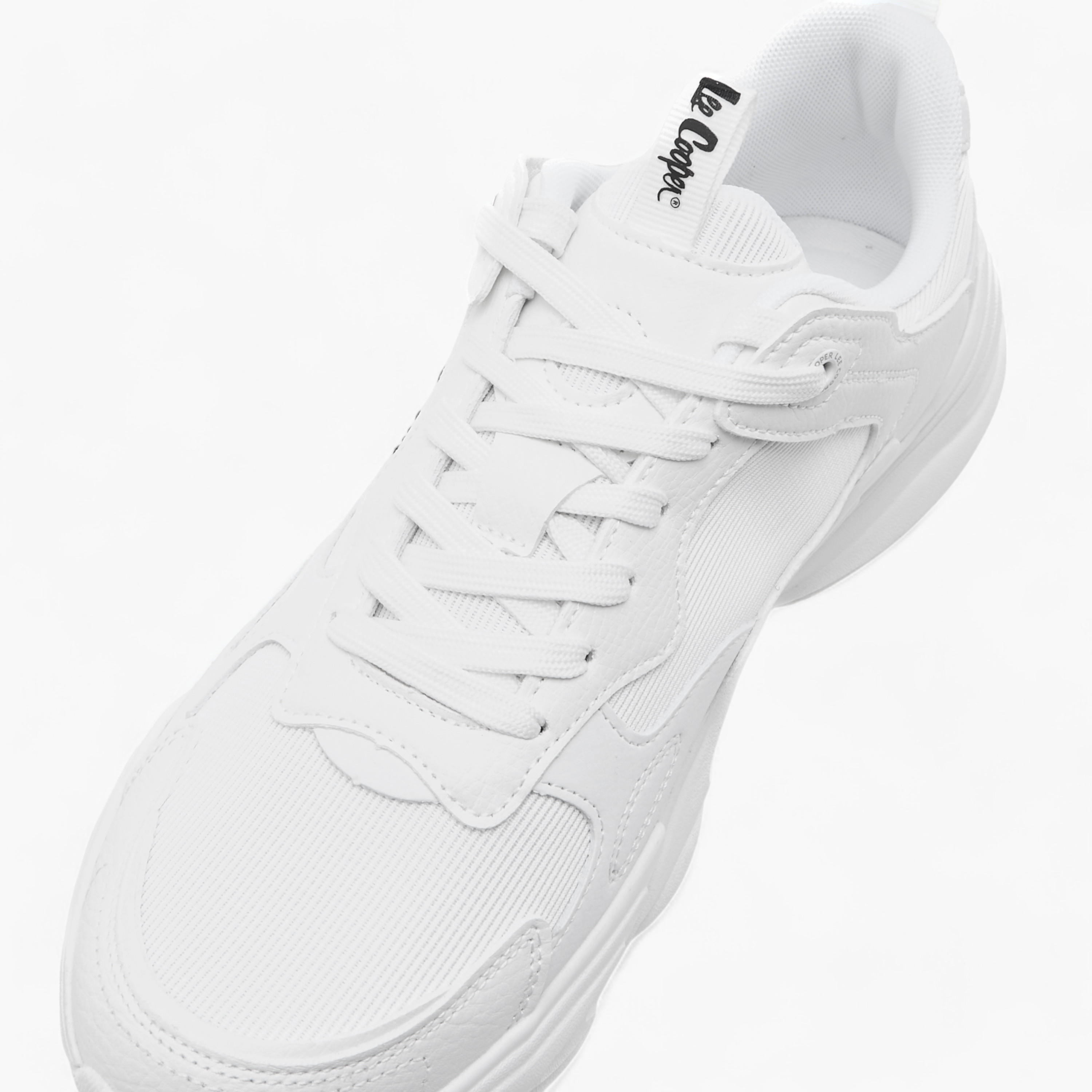 حذاء رياضي بألواح ورباط إغلاق للرجال من لي كوبر-sports-men-shoes-image-4