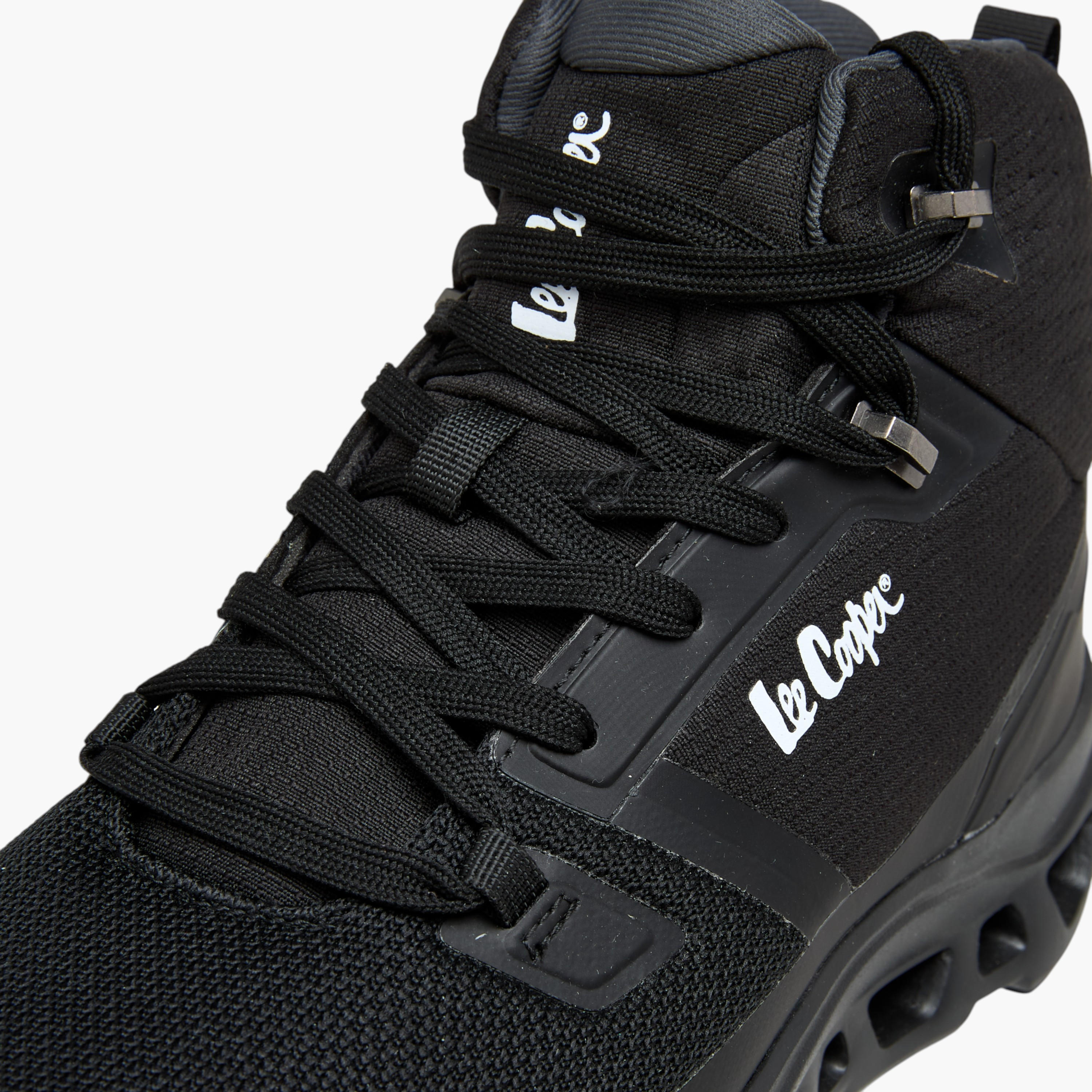 بوت بطول الكاحل بارز الملمس برباط إغلاق للرجال من لي كوبر-men-shoes-boots-image-2