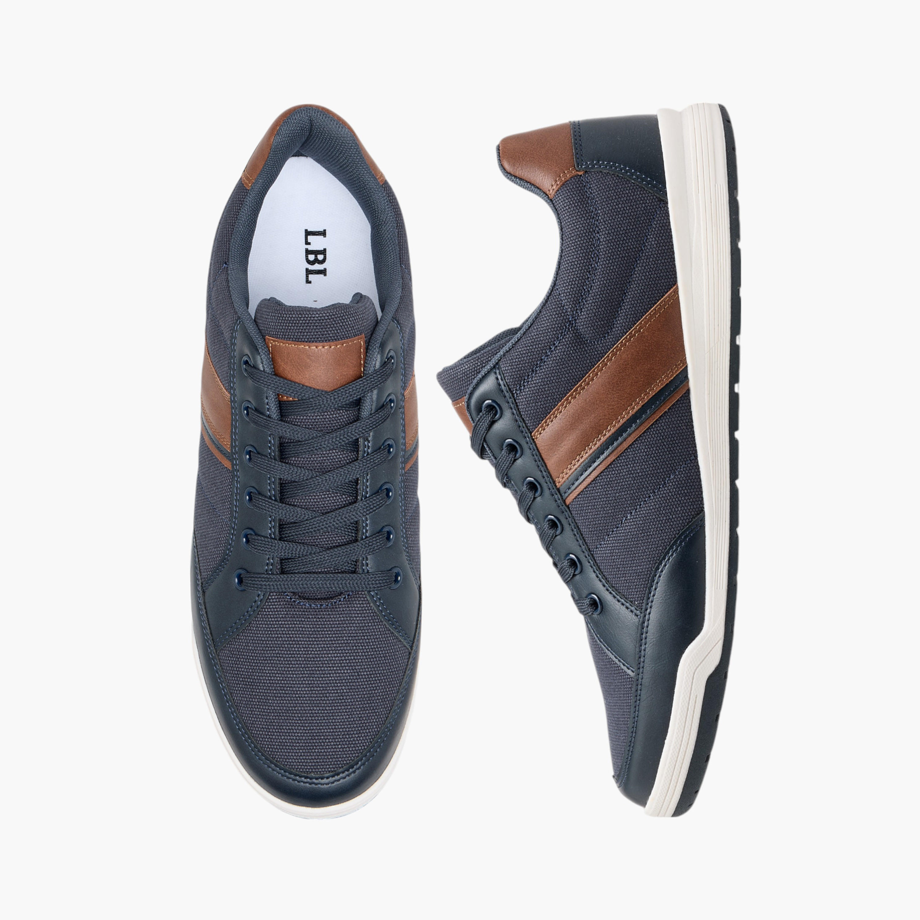 حذاء سنيكرز بِألواح ورباط إغلاق من إل بي إل من شو إكسبرس-men-shoes-sneakers-image-1