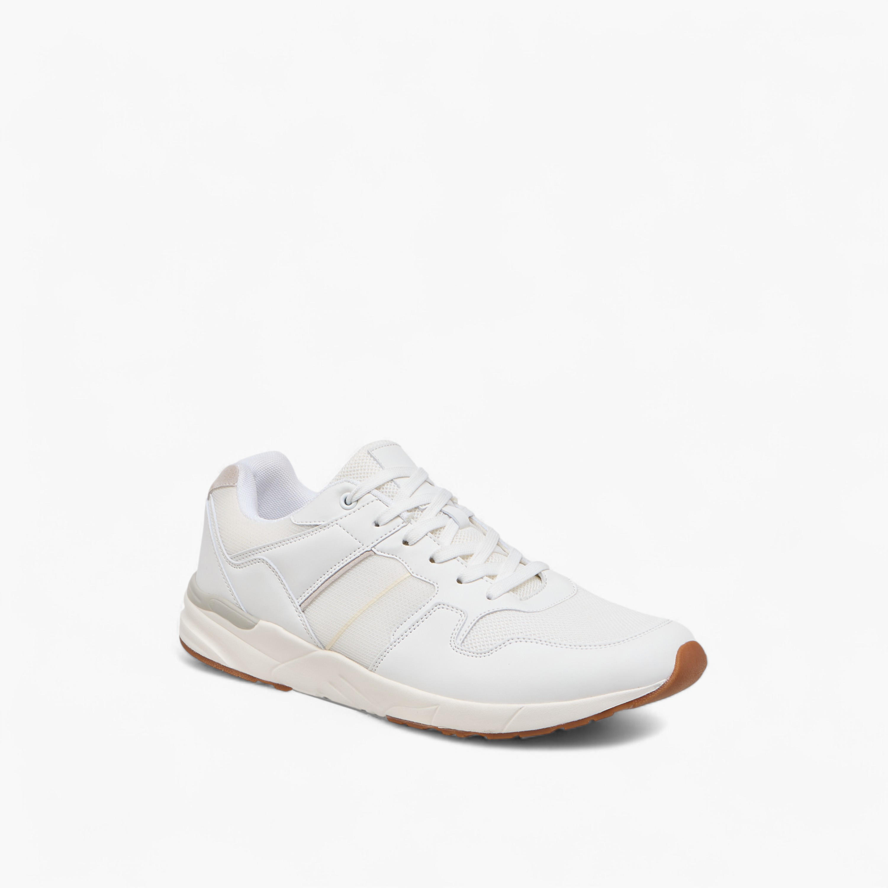 حذاء سنيكرز بِألواح ورباط إغلاق من إل بي إل من شو إكسبرس-men-shoes-sneakers-image-2